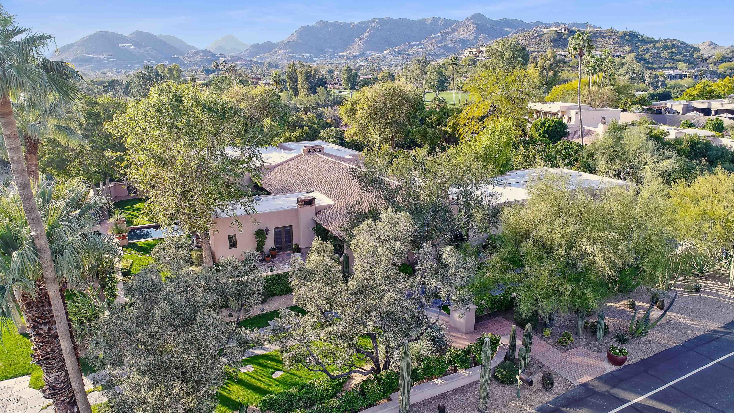 PARADISE HILLS - Residential
