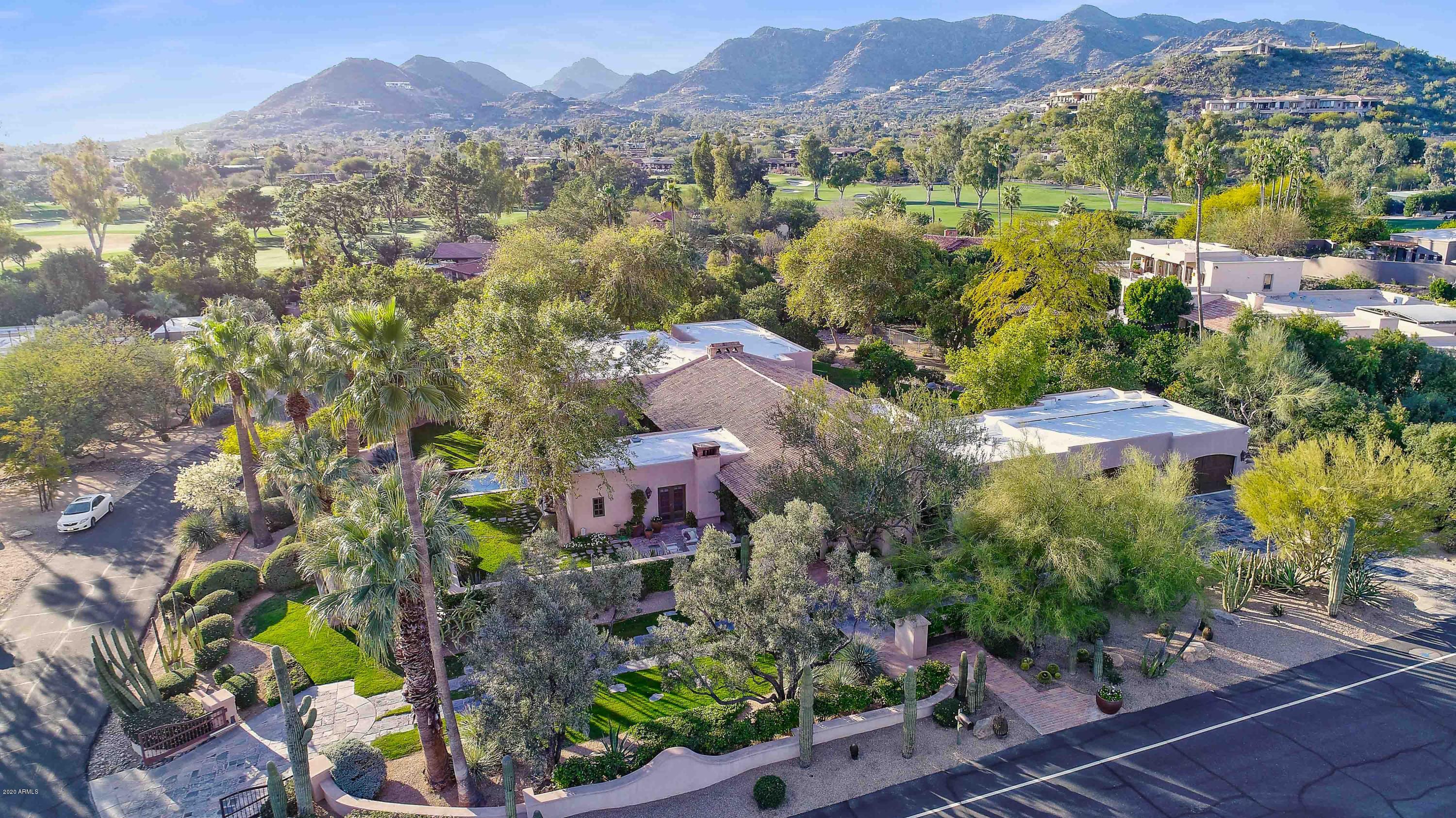 PARADISE HILLS - Residential