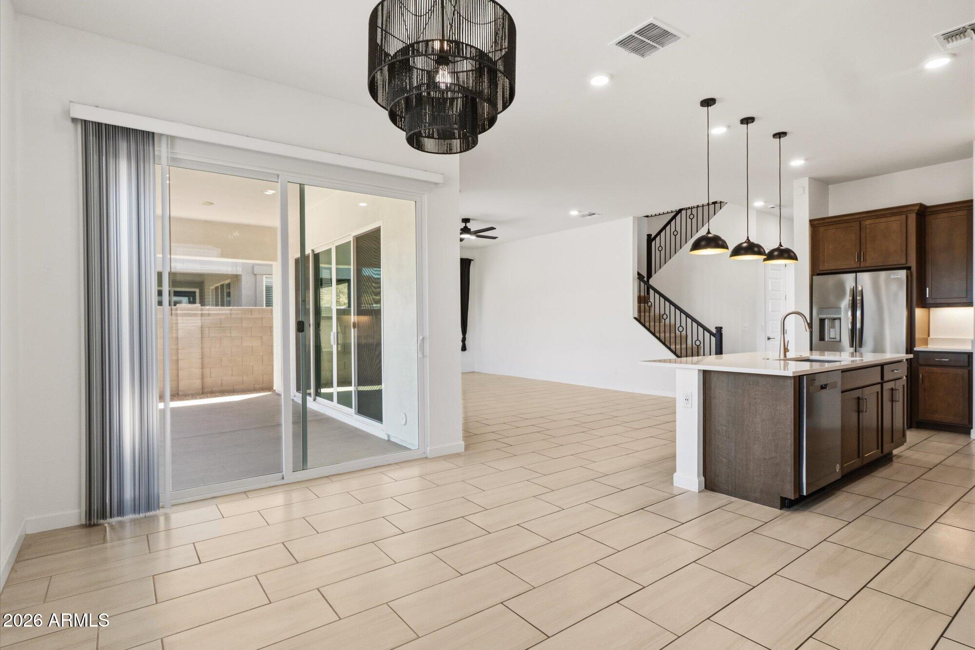 Hillstone-West - Residential