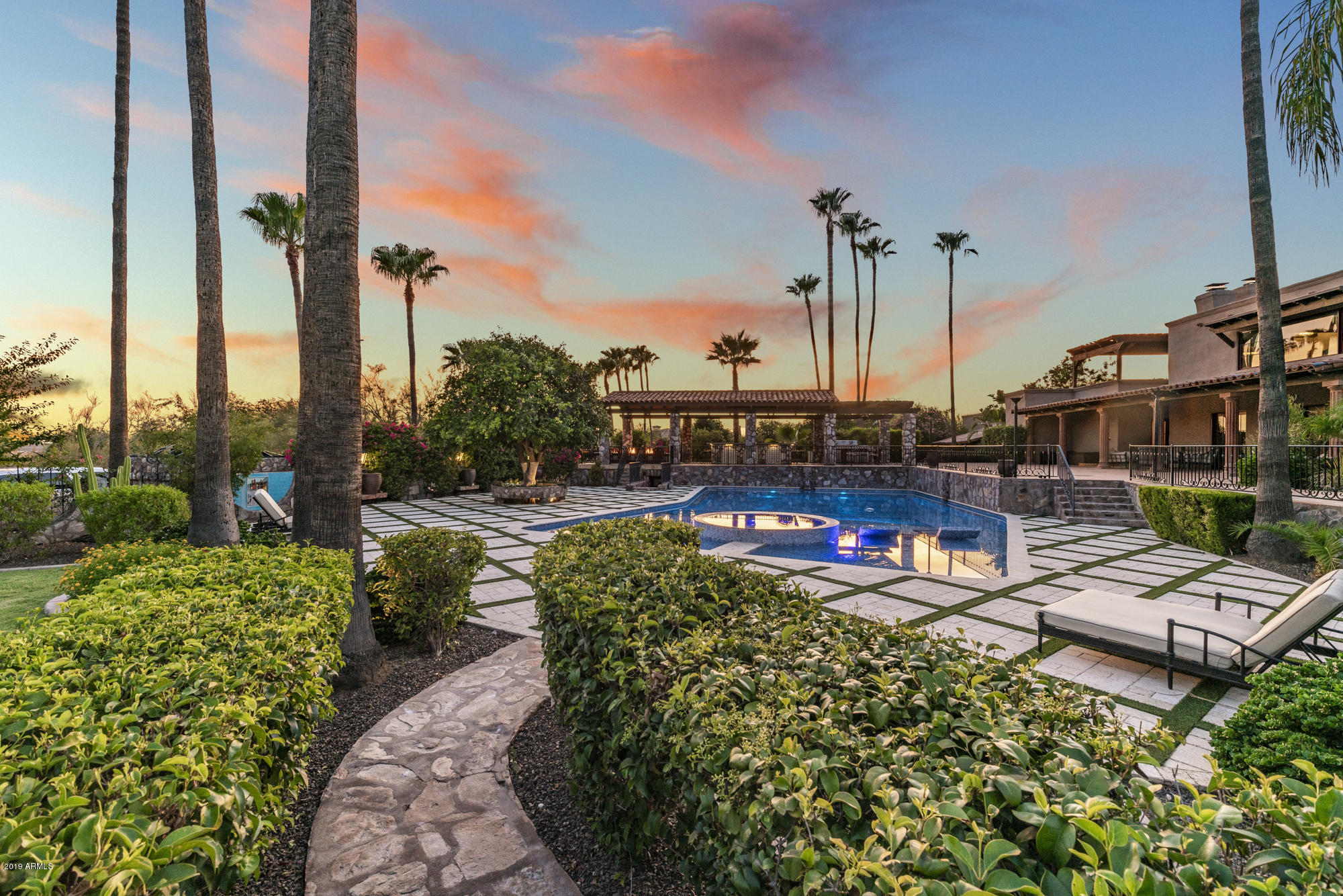 LOS GATOS UNIT 3 REPLAT - Residential