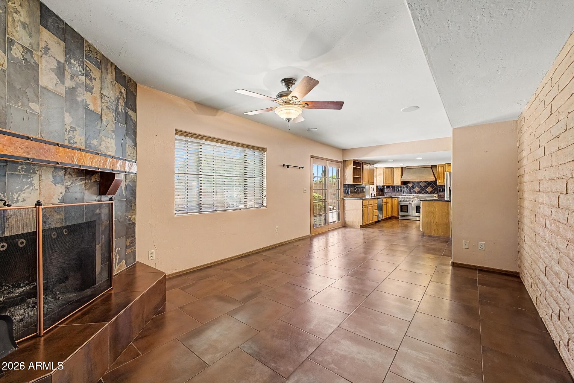 IRONWOOD EAST UNIT 1 - Residential