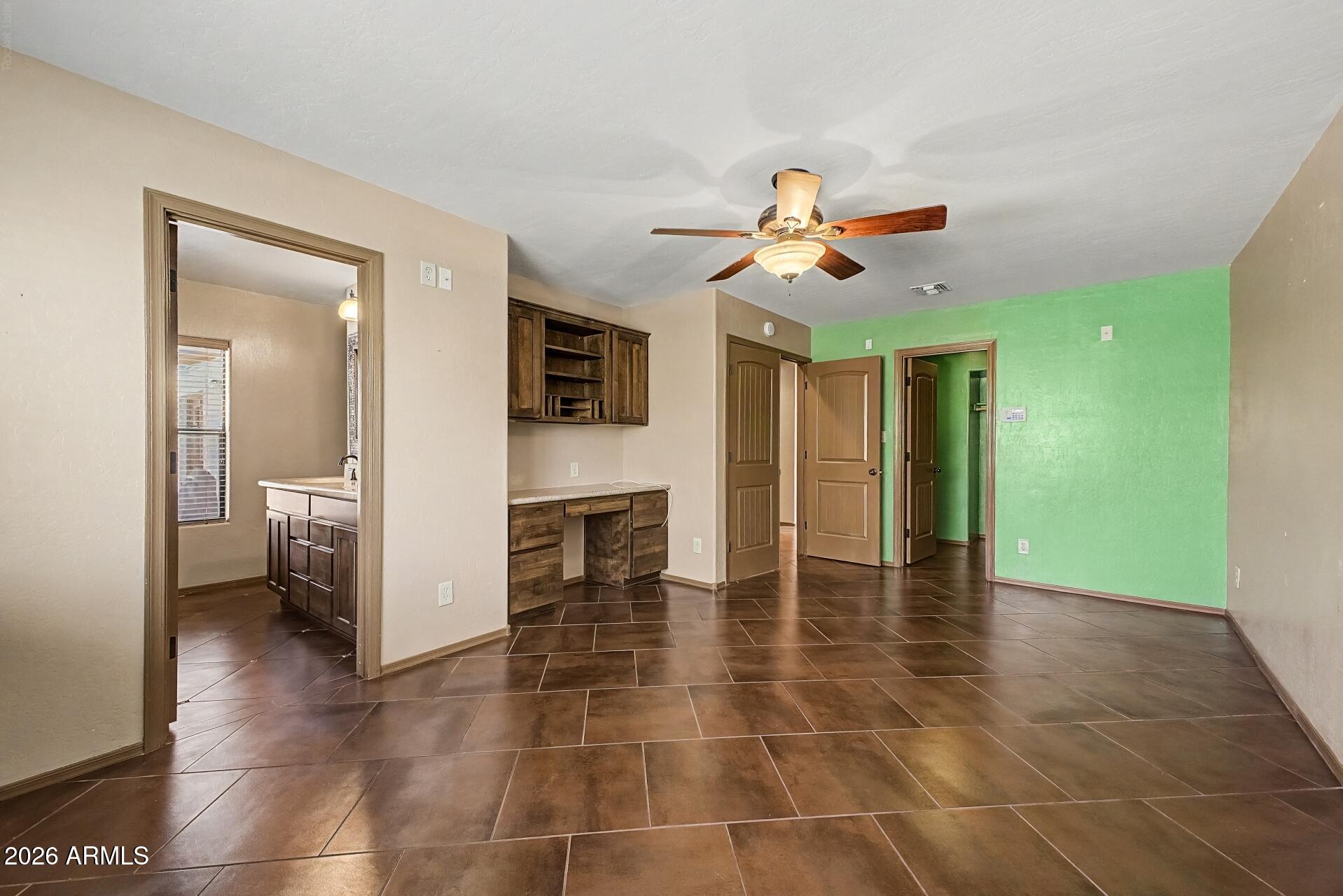 IRONWOOD EAST UNIT 1 - Residential