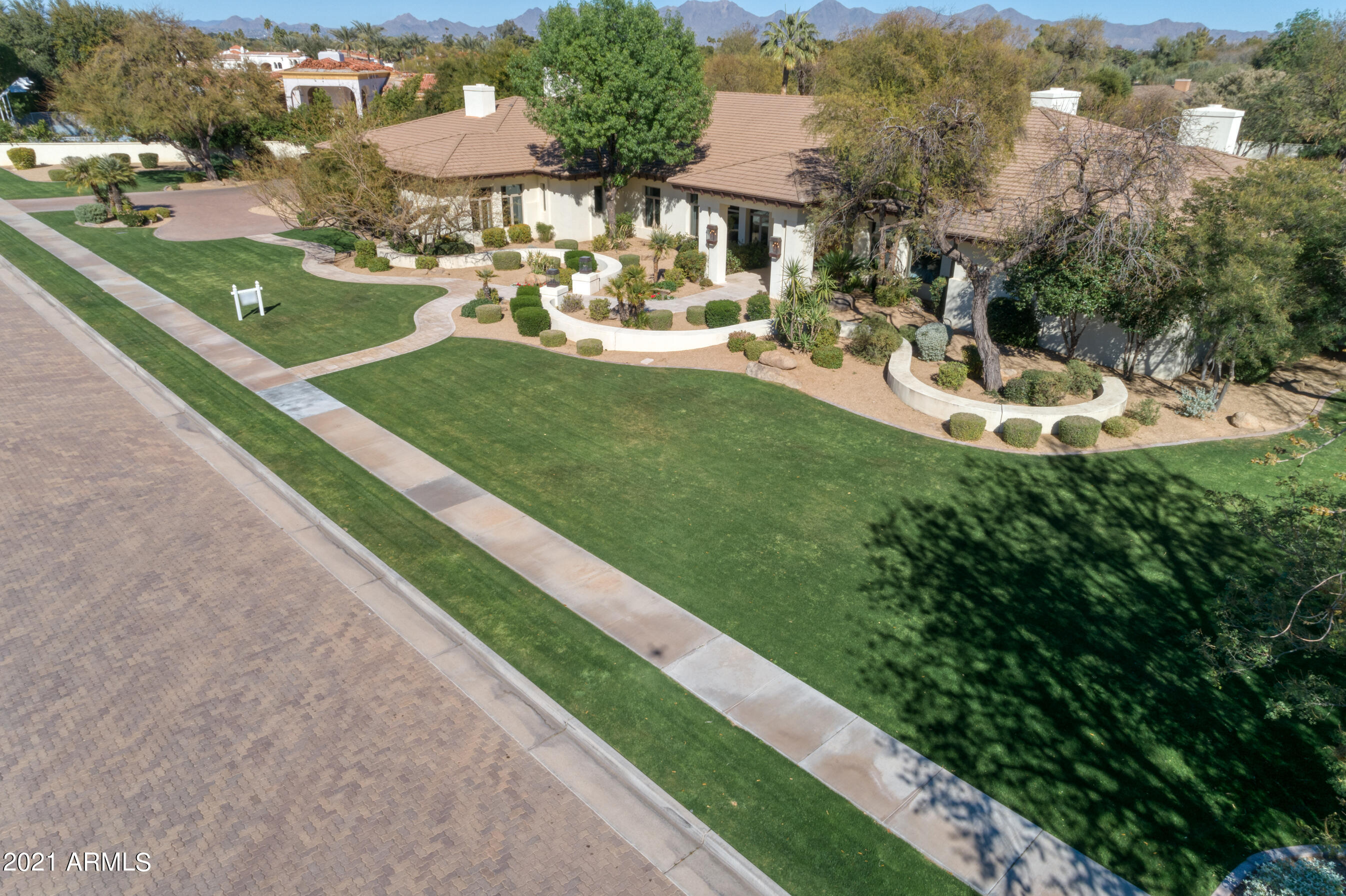 ELMARO ESTATES - Residential