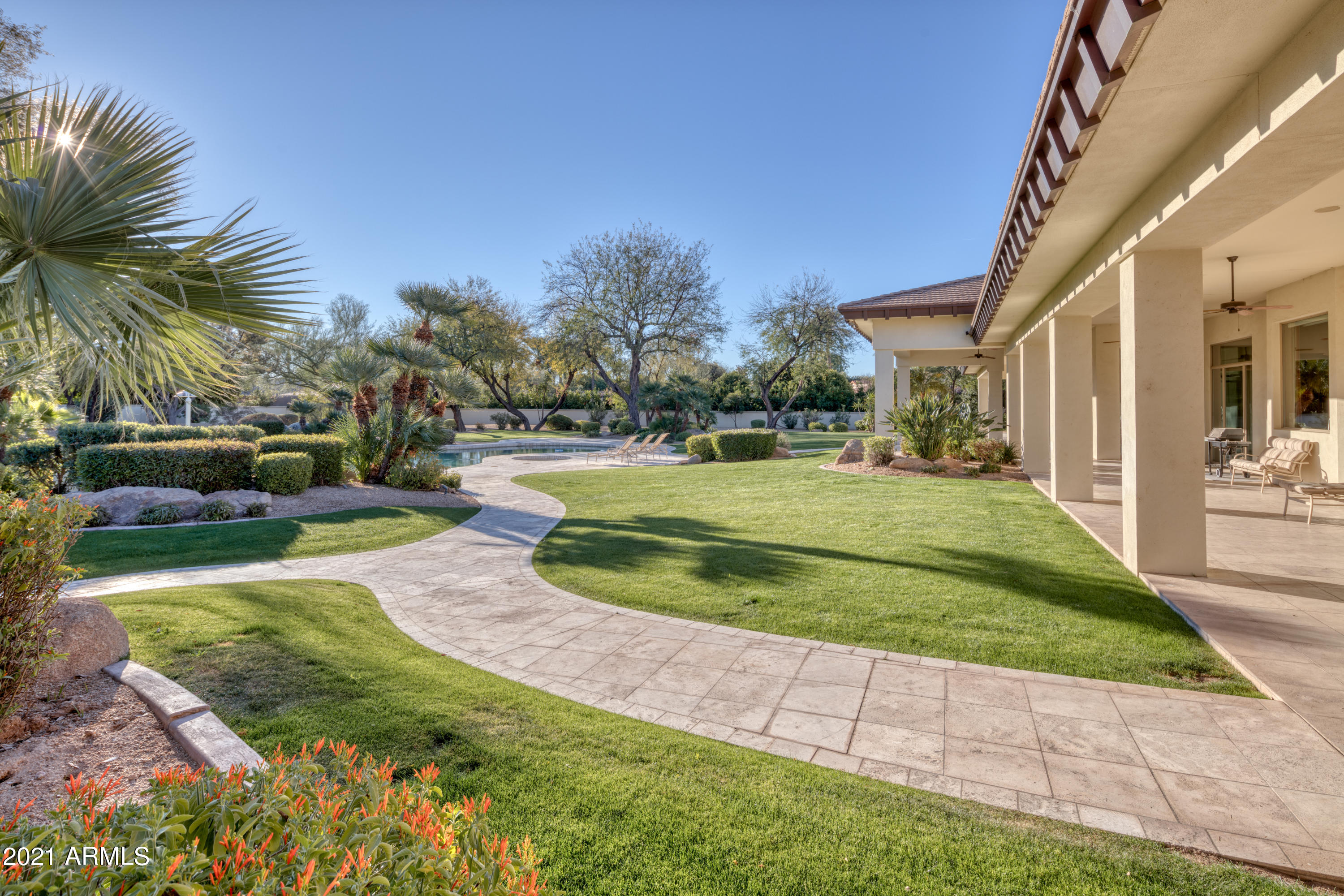 ELMARO ESTATES - Residential