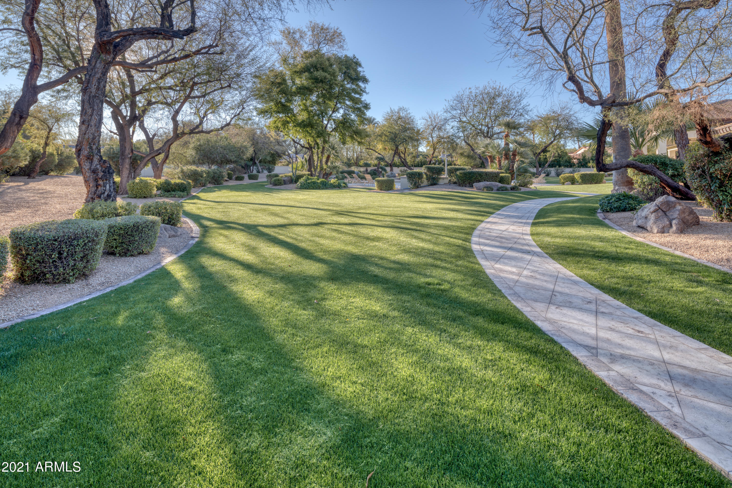 ELMARO ESTATES - Residential