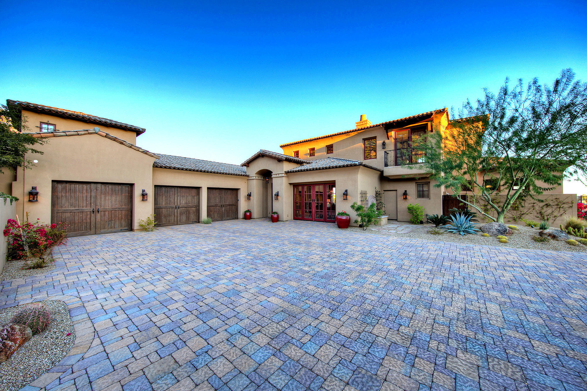 PARADISE RESERVE - Residential