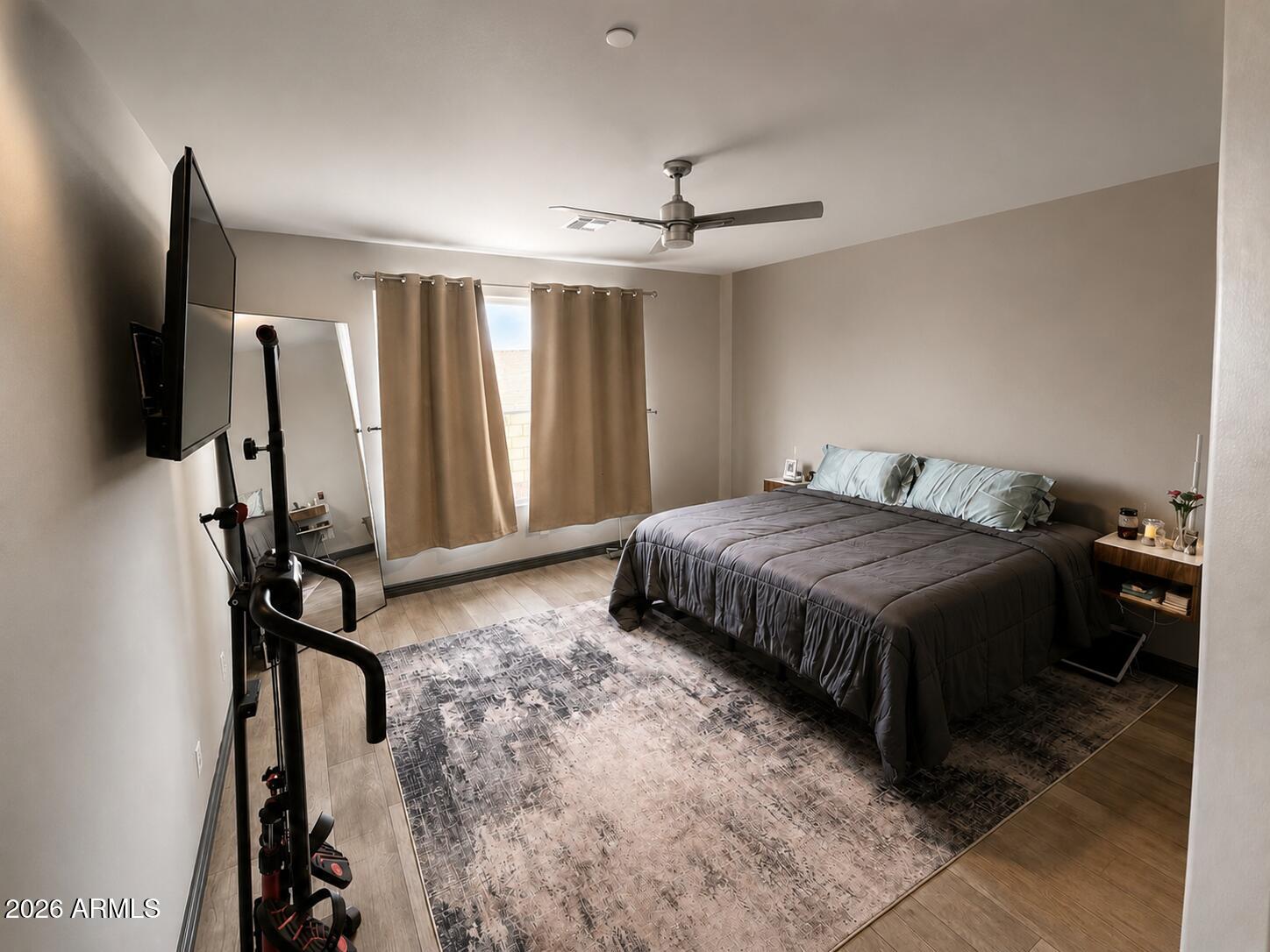 MOUNTAIN GATE - Residential
