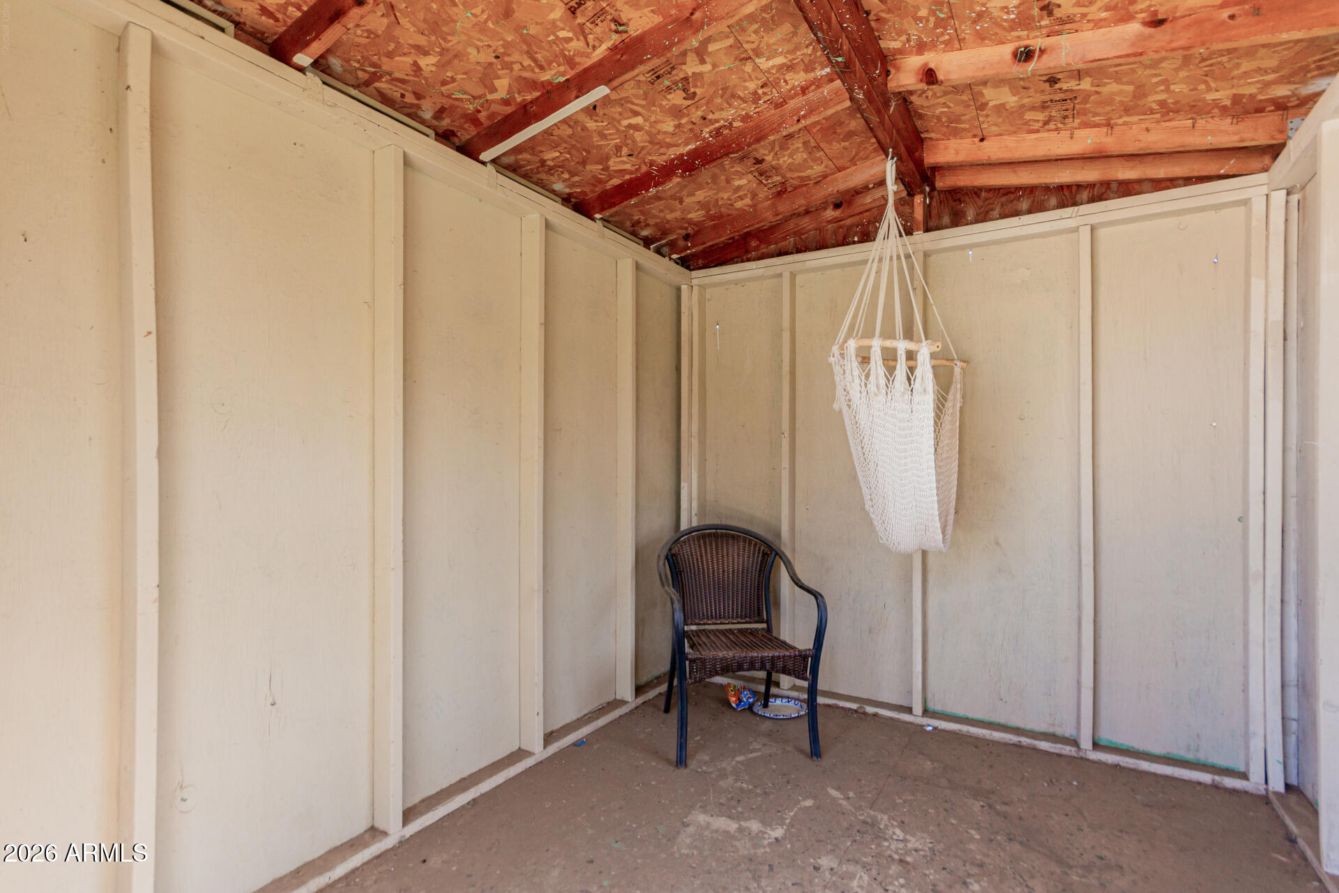 CAMELBACK FARMS - Residential
