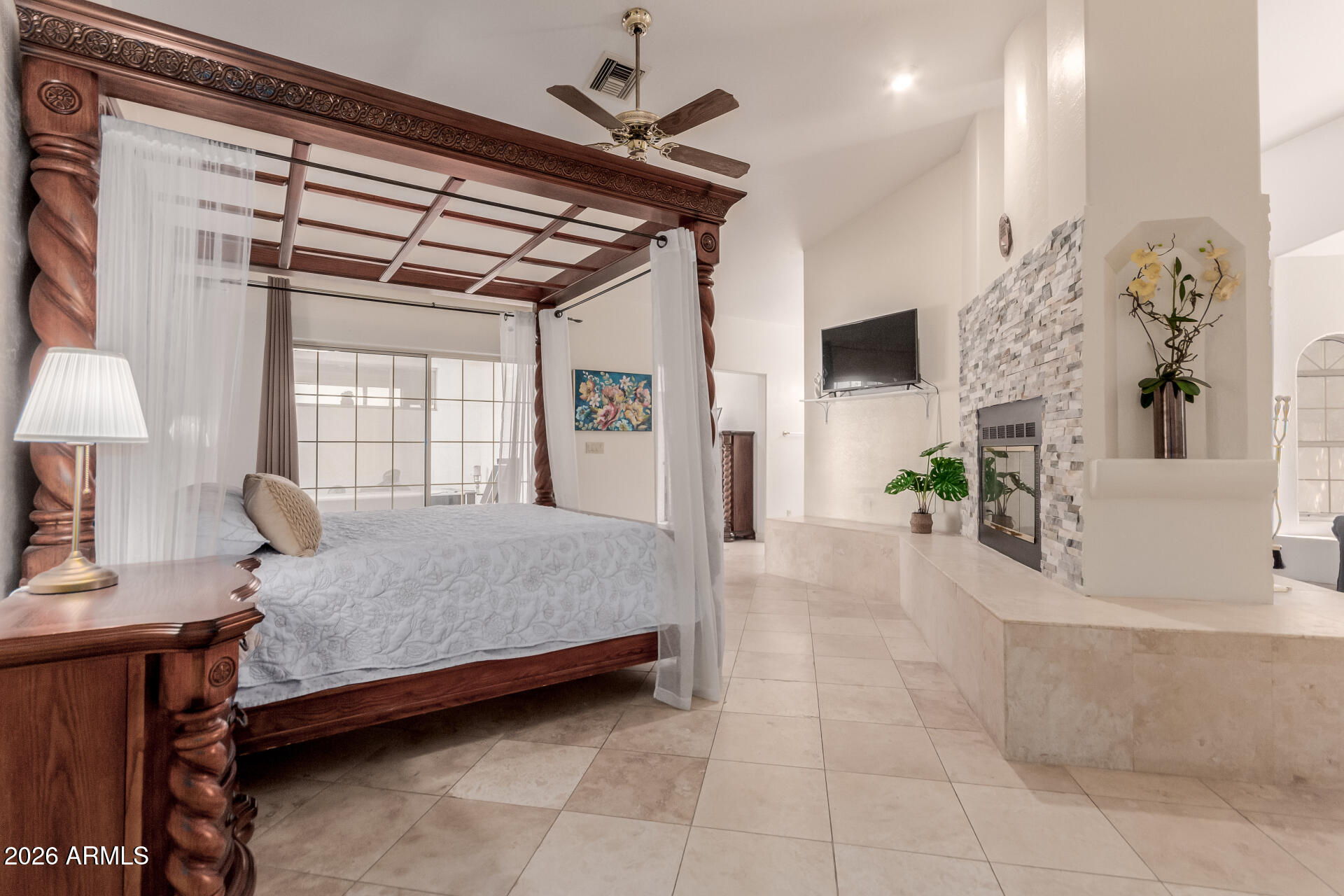 CAMELBACK FARMS - Residential
