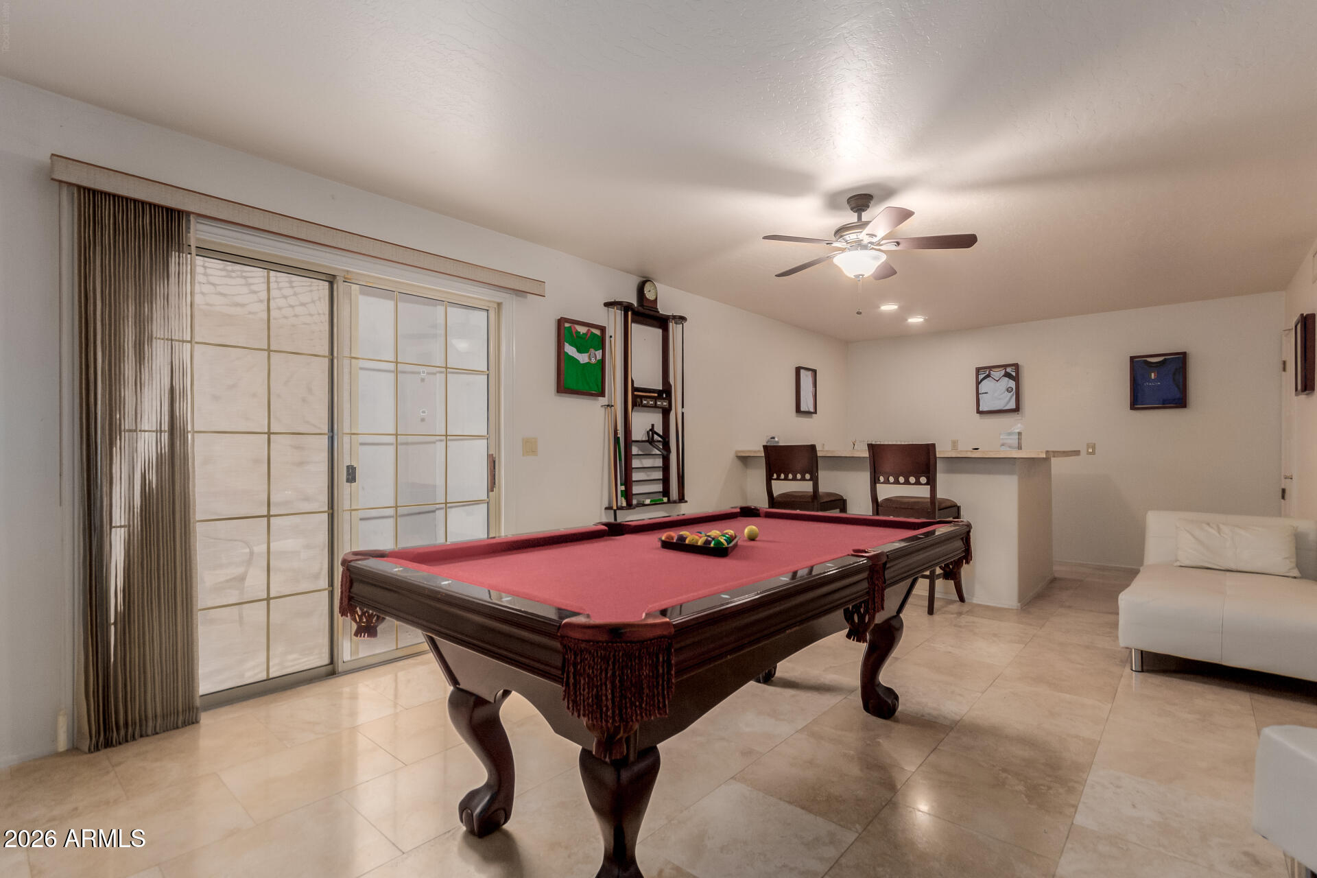 CAMELBACK FARMS - Residential