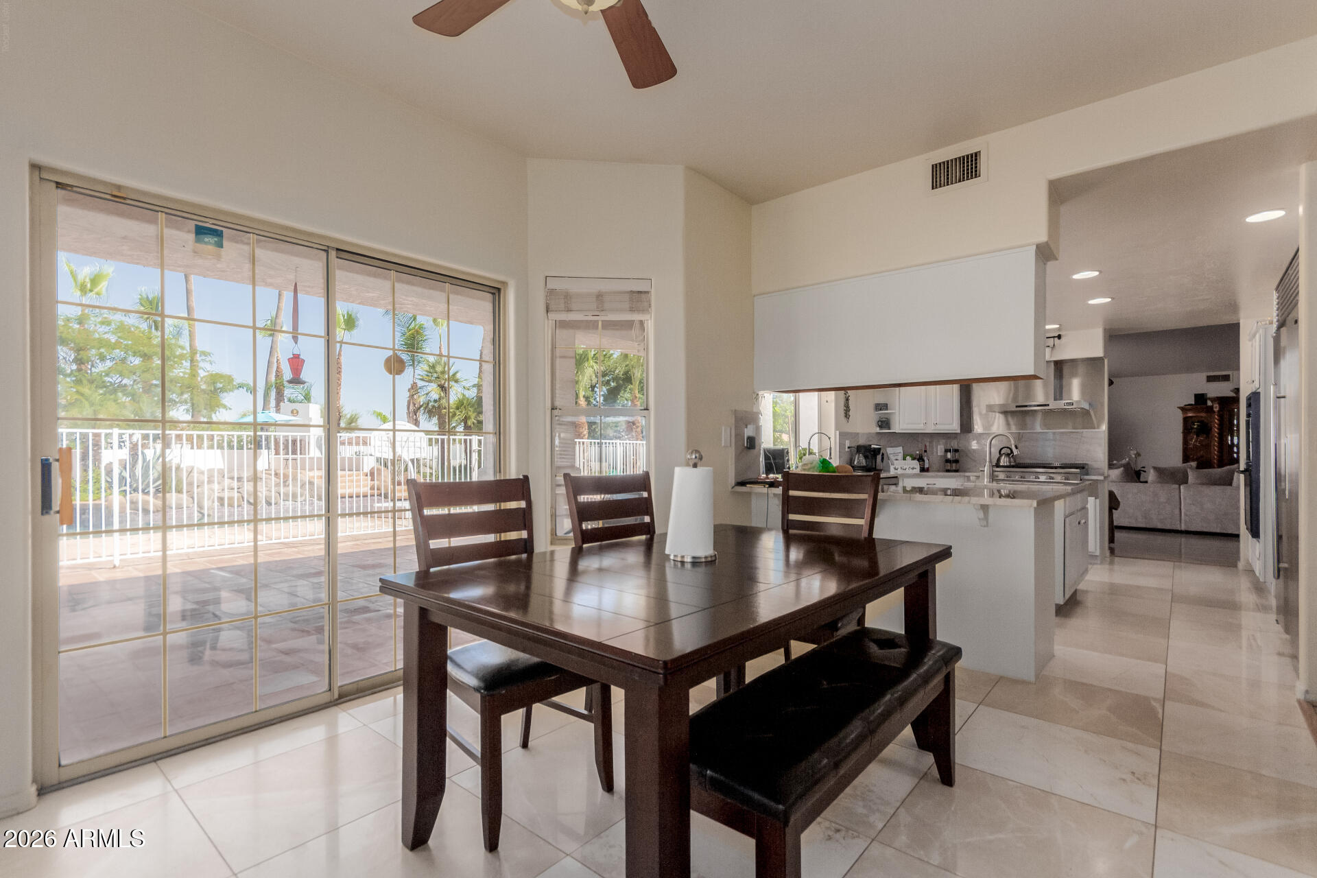 CAMELBACK FARMS - Residential