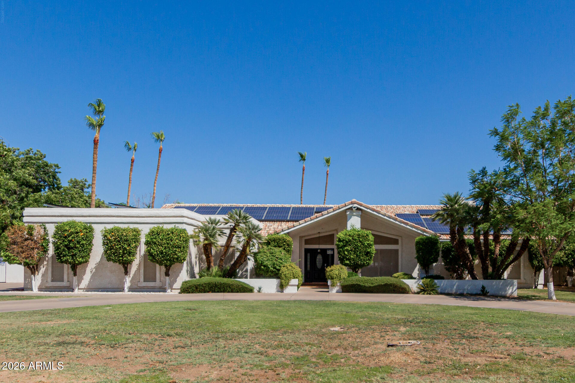 CAMELBACK FARMS - Residential