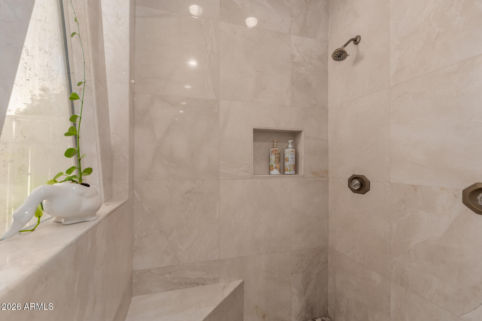 CAMELBACK FARMS - Residential