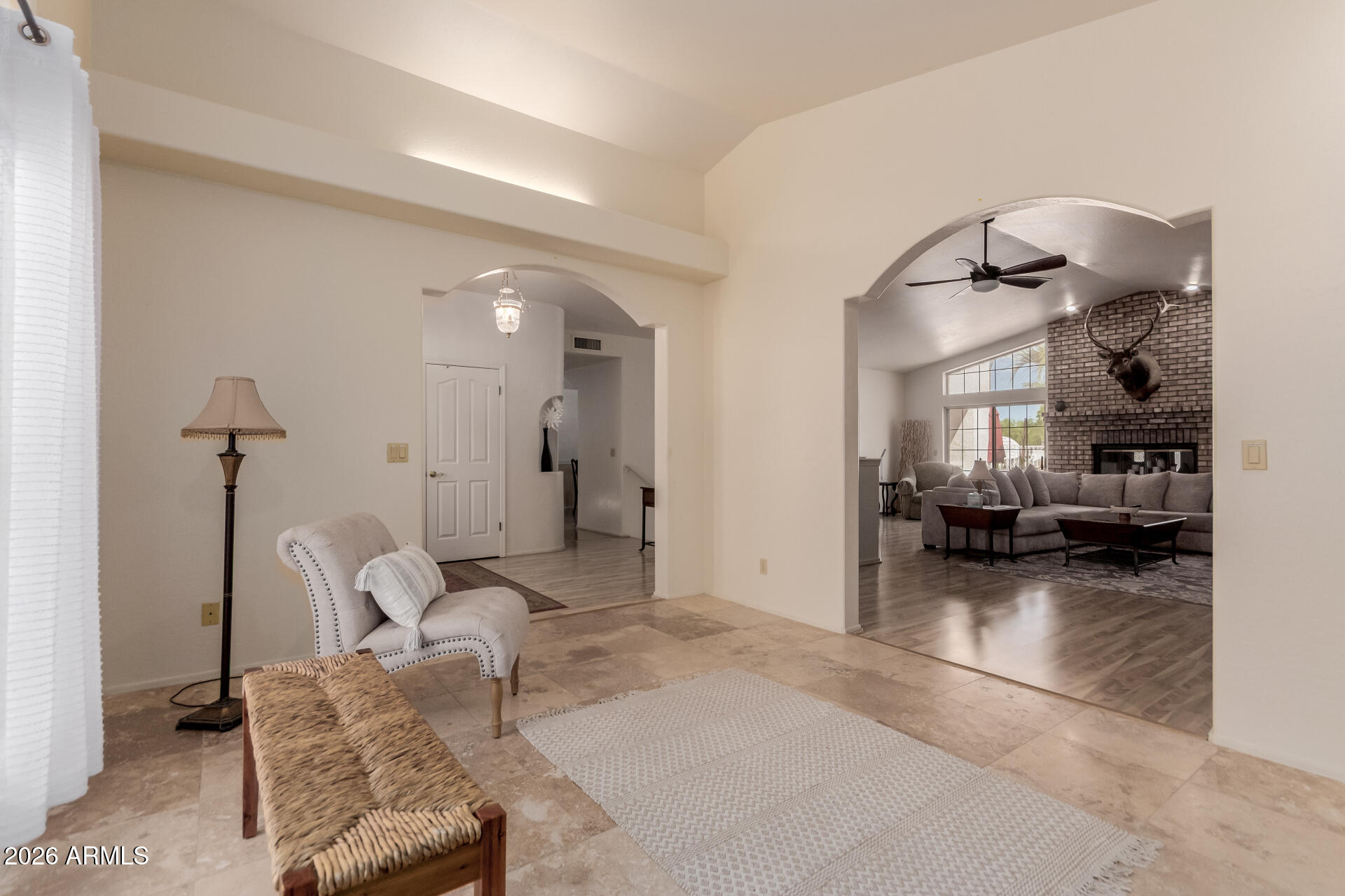CAMELBACK FARMS - Residential