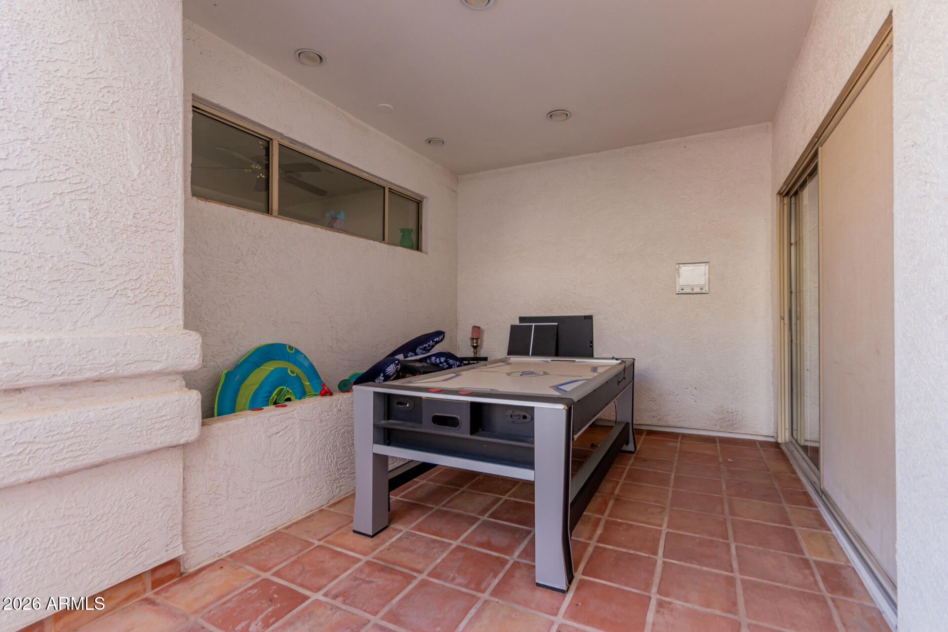 CAMELBACK FARMS - Residential
