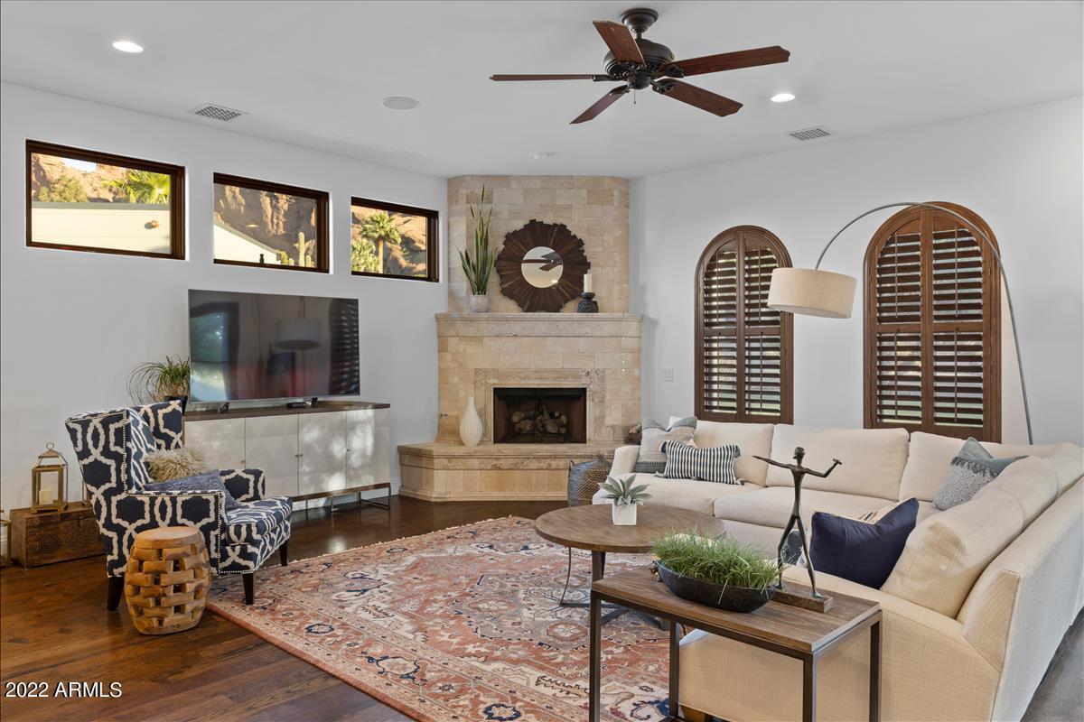 HERITAGE HILLS UNIT 2 - Residential