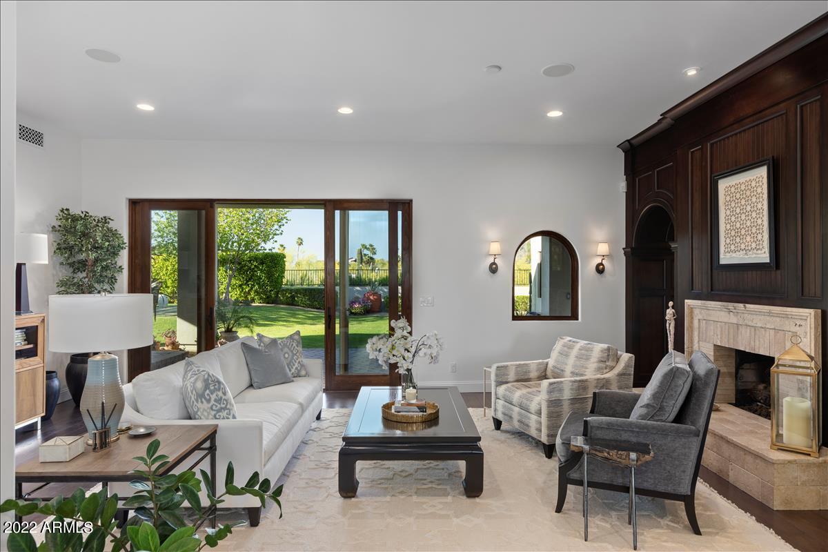 HERITAGE HILLS UNIT 2 - Residential