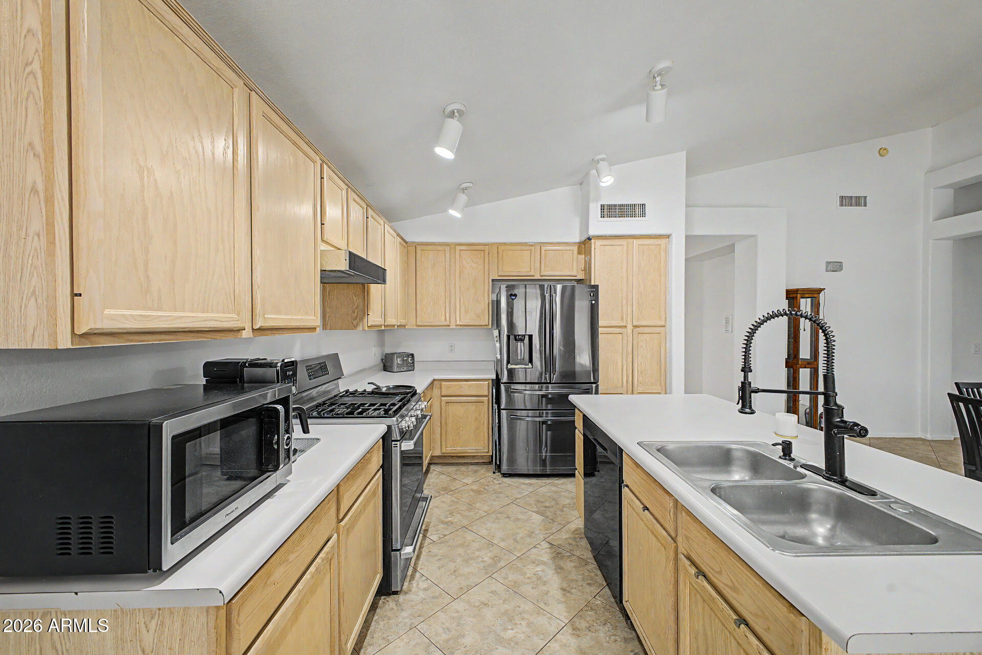 SILVER CREEK - Residential