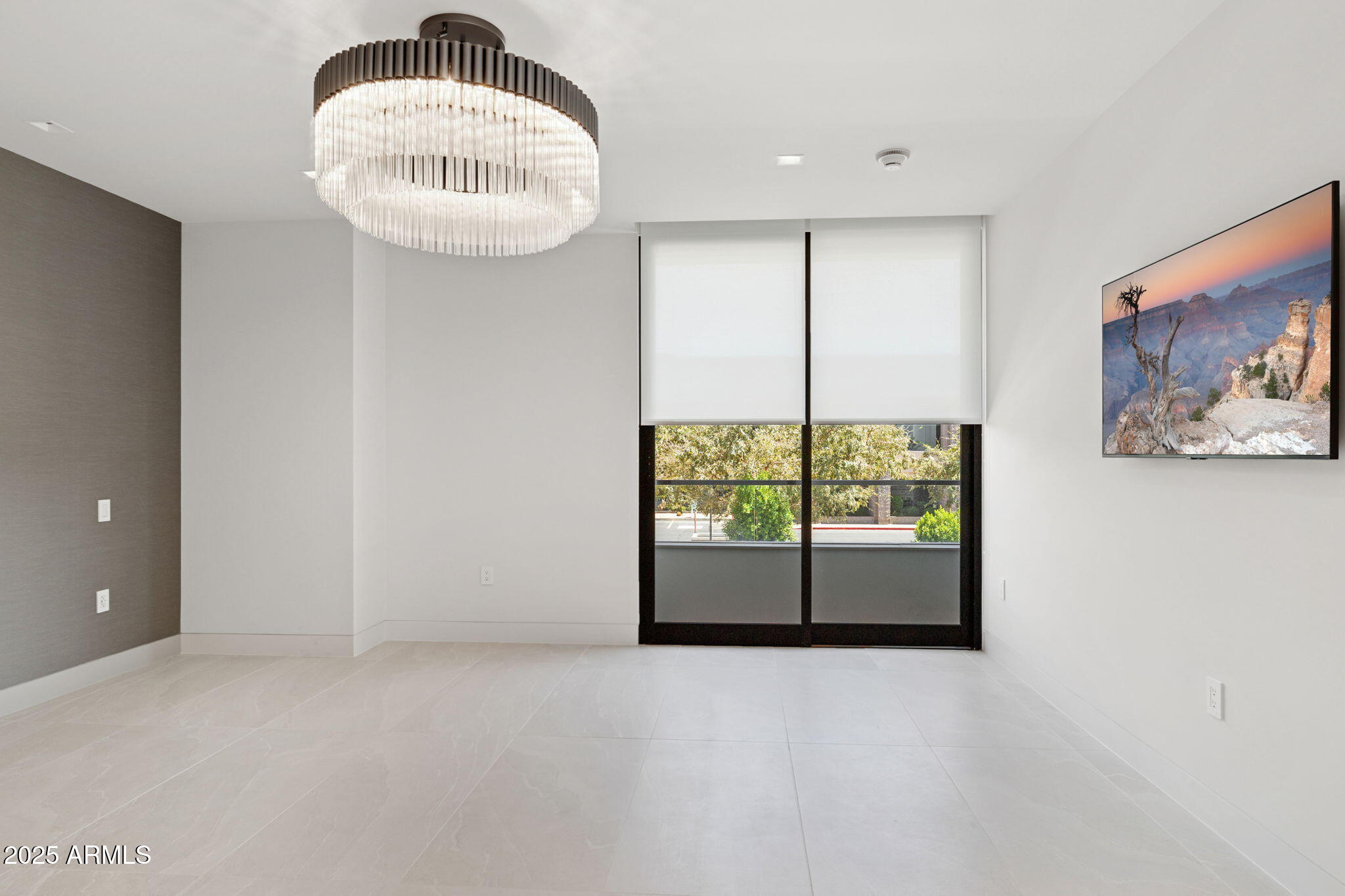 7000 EAST LINCOLN VILLAS CONDOMINIUM 1 - Residential