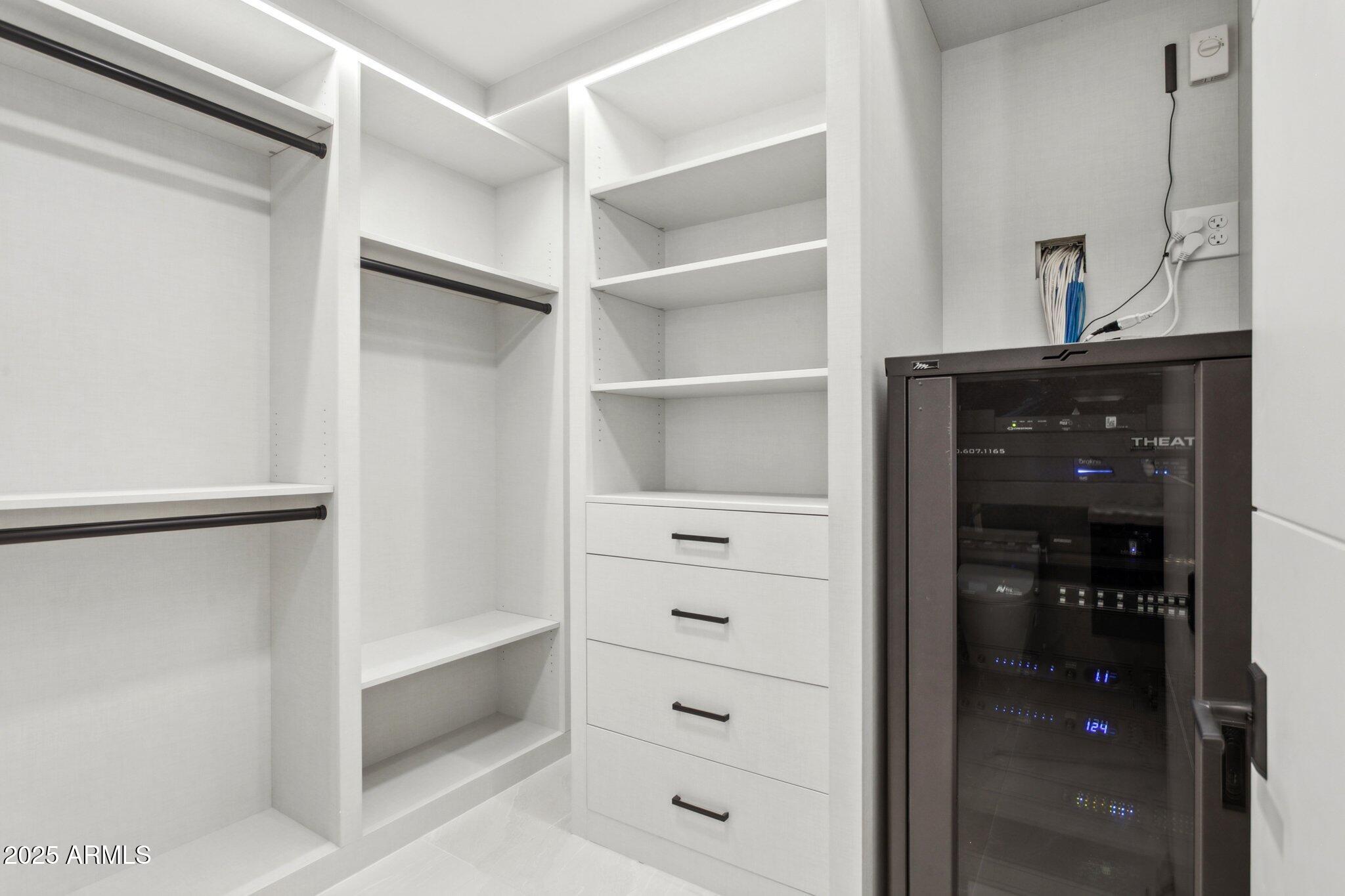 7000 EAST LINCOLN VILLAS CONDOMINIUM 1 - Residential