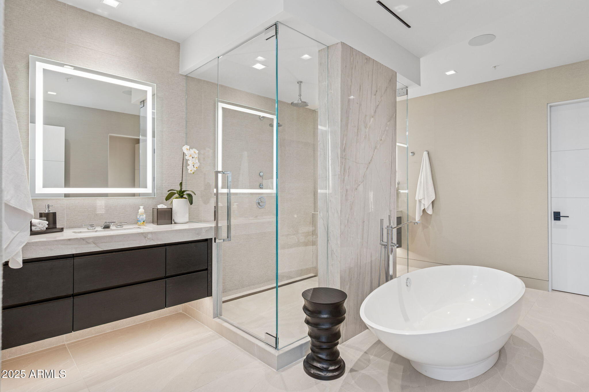 7000 EAST LINCOLN VILLAS CONDOMINIUM 1 - Residential
