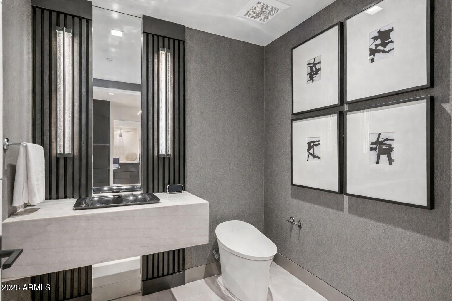 7000 EAST LINCOLN VILLAS CONDOMINIUM 1 - Residential