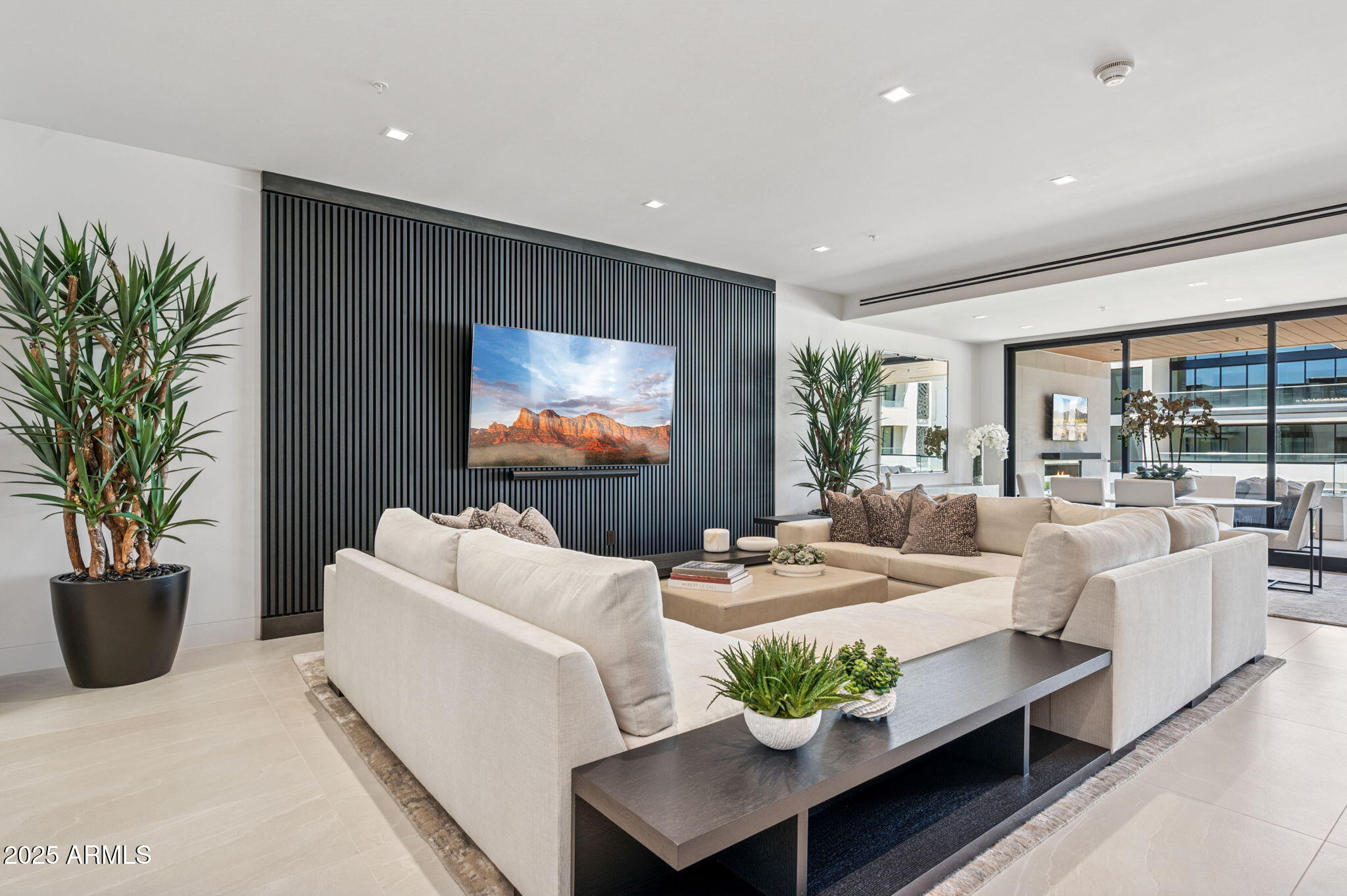 7000 EAST LINCOLN VILLAS CONDOMINIUM 1 - Residential