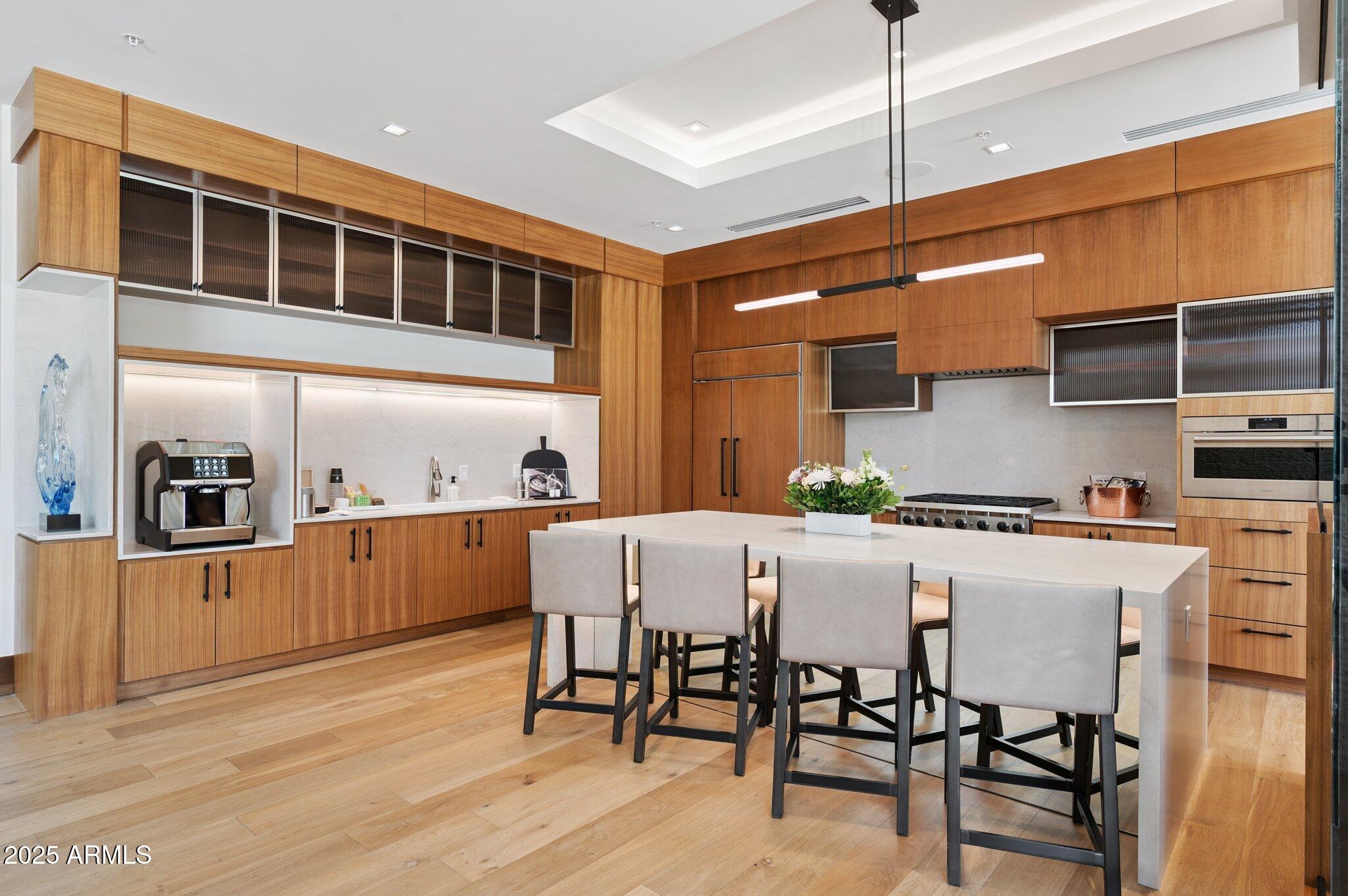 7000 EAST LINCOLN VILLAS CONDOMINIUM 1 - Residential