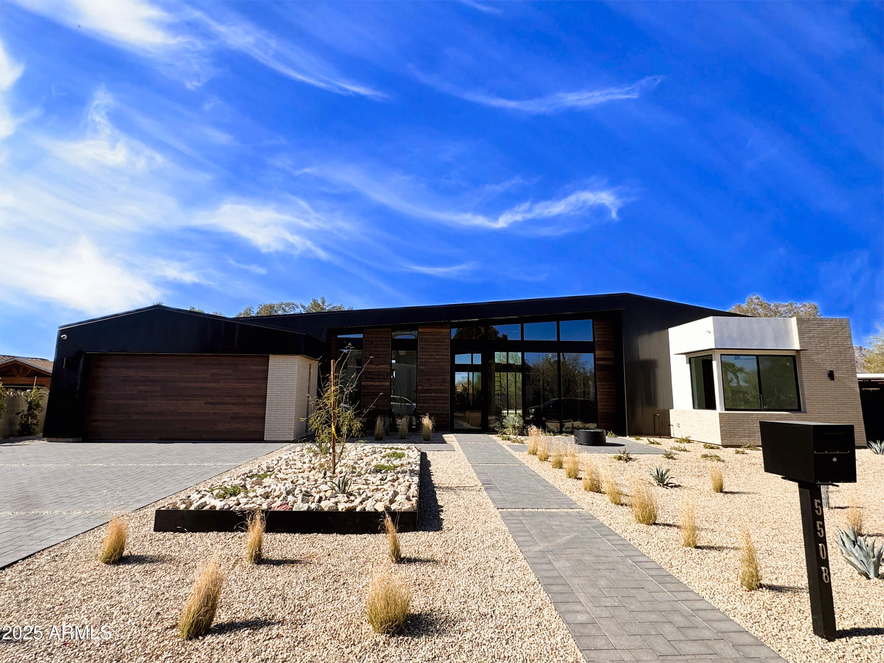 MARION ESTATES - Residential