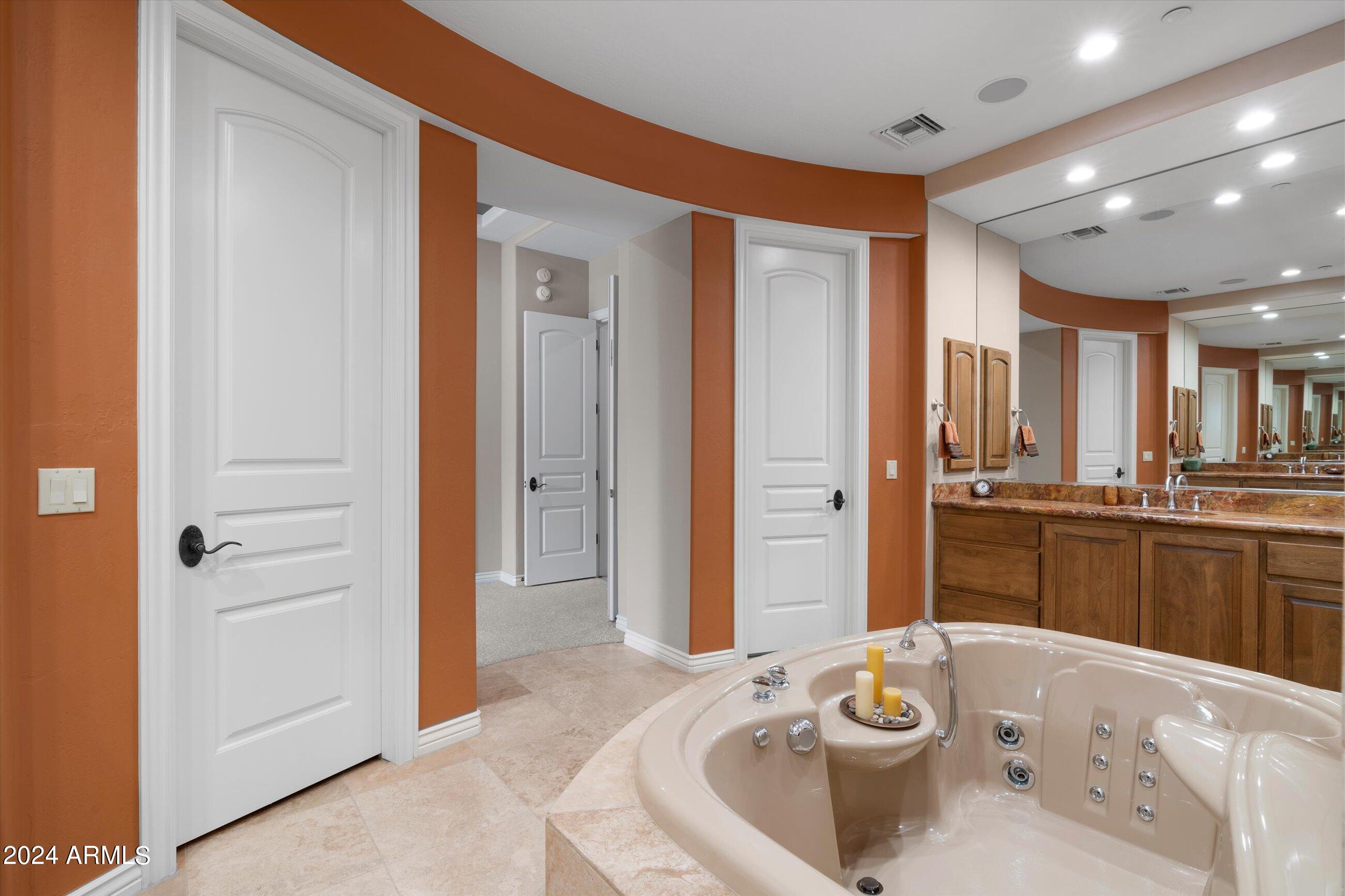 DC RANCH - Residential