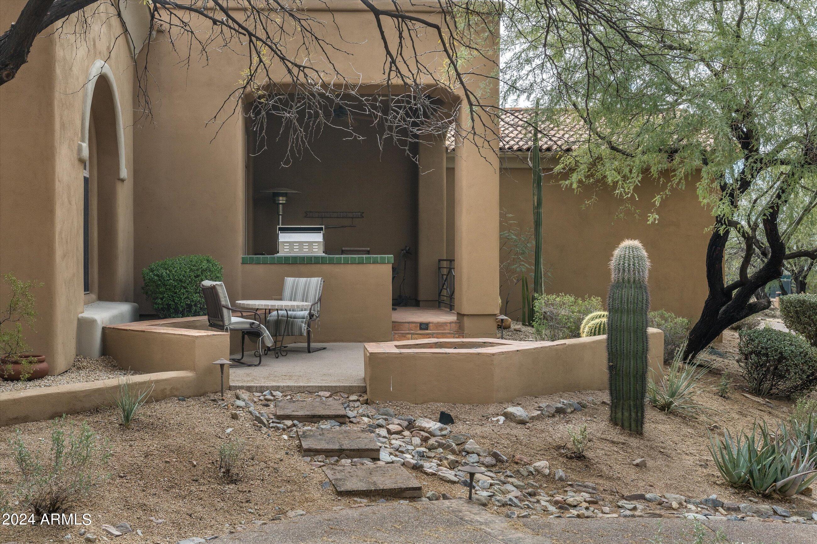 DC RANCH - Residential