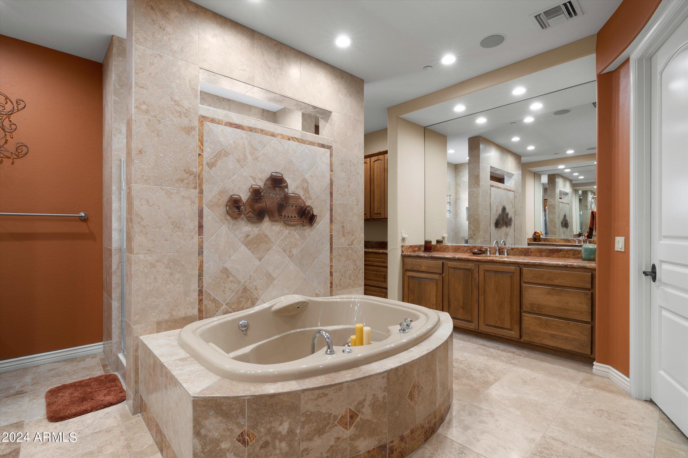 DC RANCH - Residential
