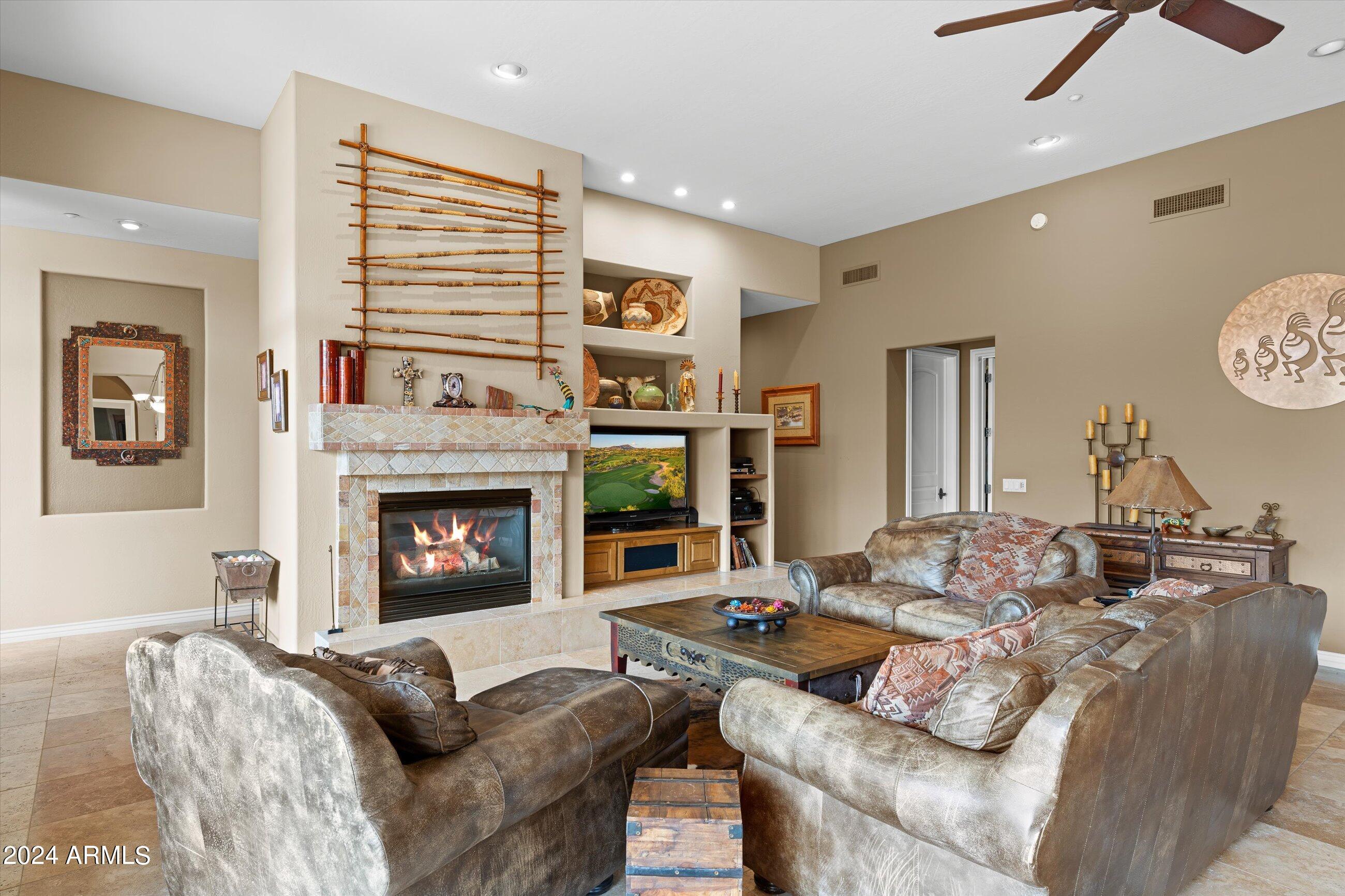 DC RANCH - Residential