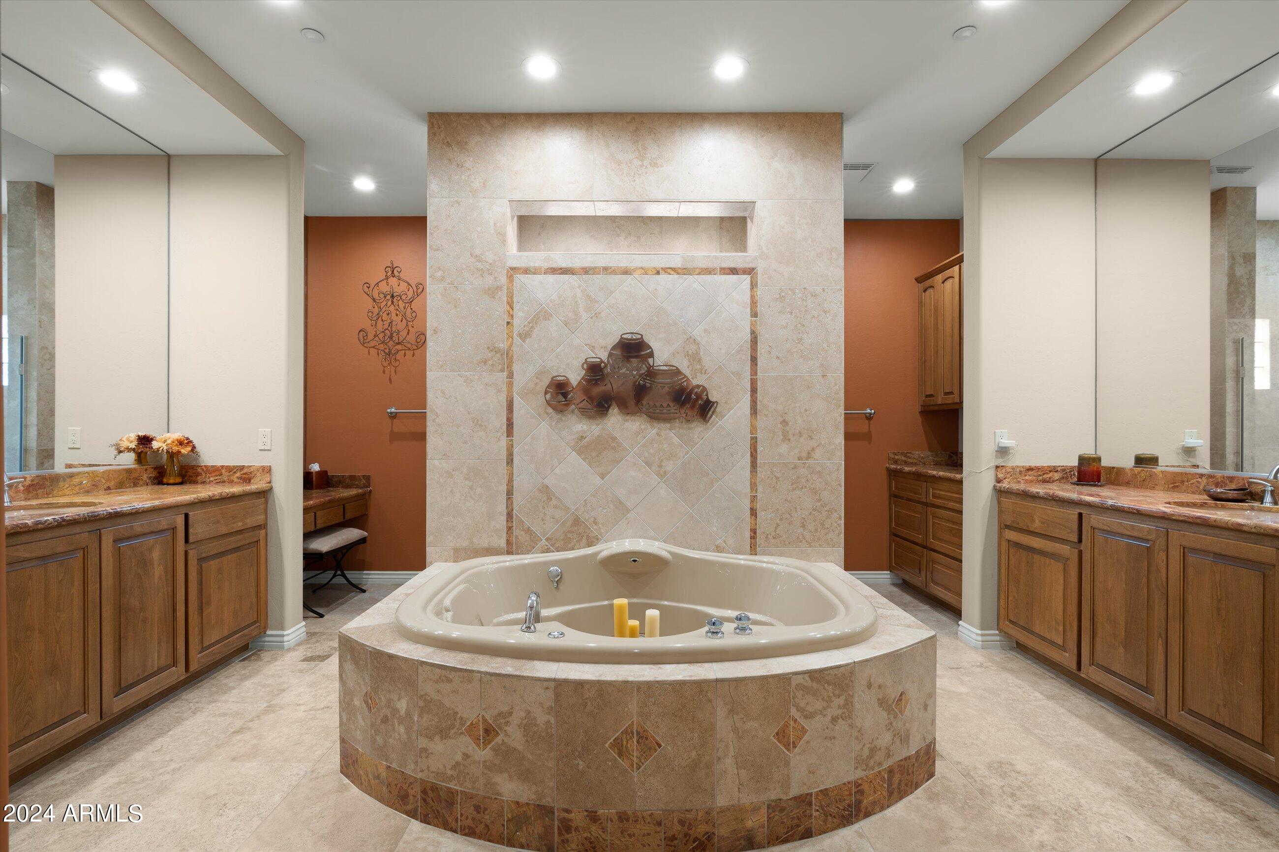 DC RANCH - Residential