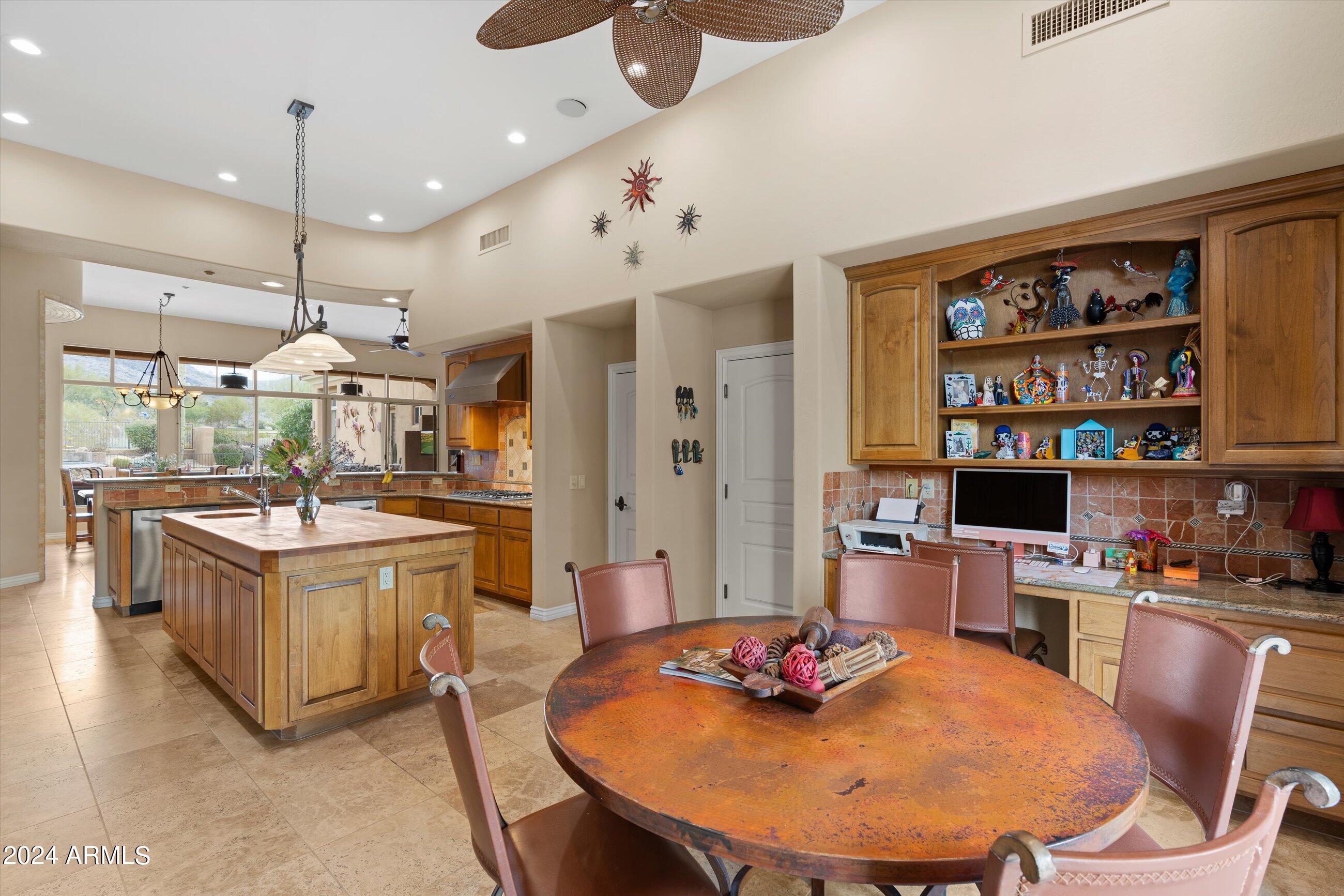 DC RANCH - Residential