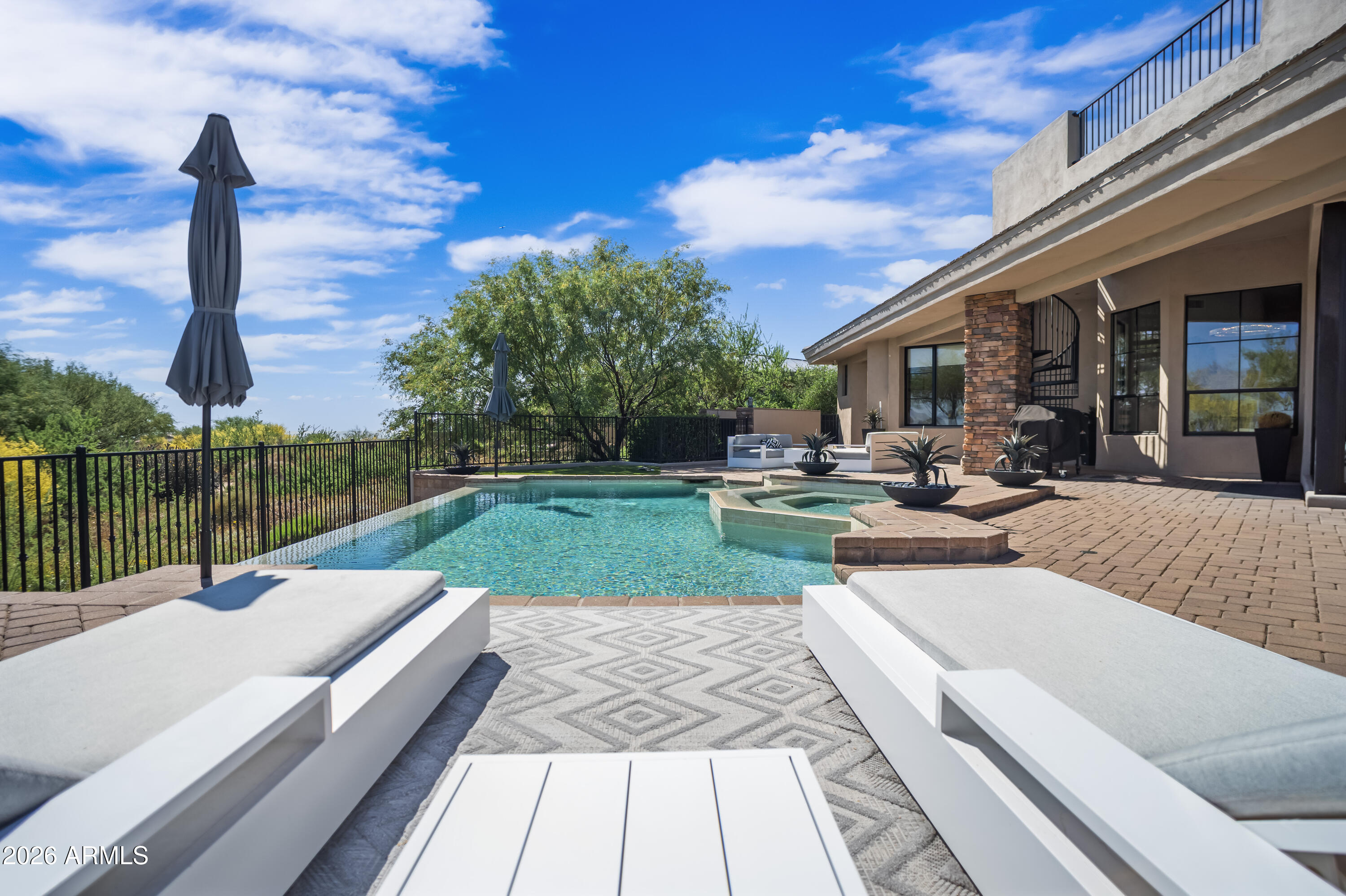 MIRABEL VILLAGE 14 - Residential