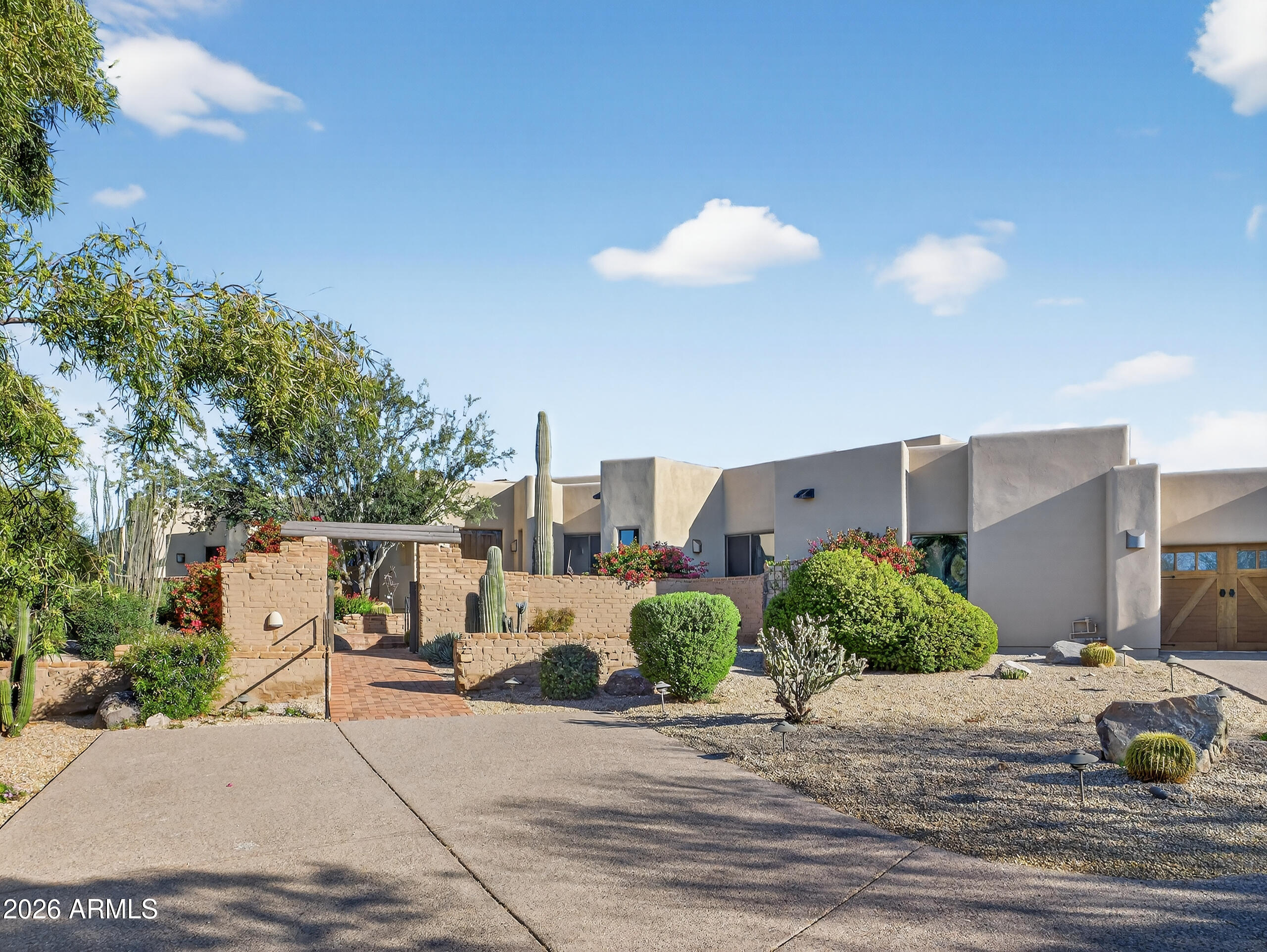 BOULDERS CAREFREE UNIT 4 PHASE 1 - Residential