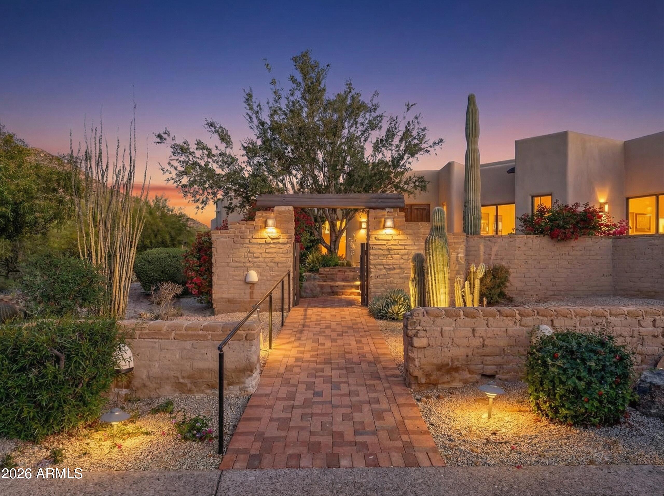 BOULDERS CAREFREE UNIT 4 PHASE 1 - Residential