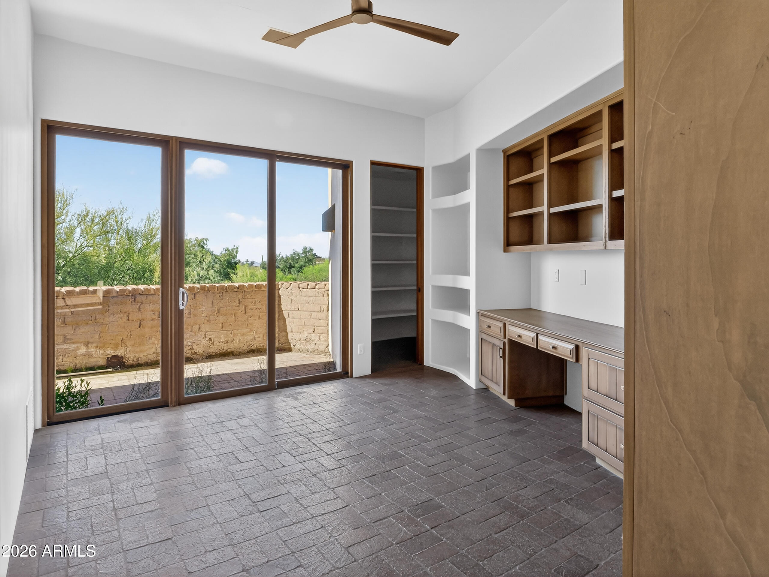 BOULDERS CAREFREE UNIT 4 PHASE 1 - Residential
