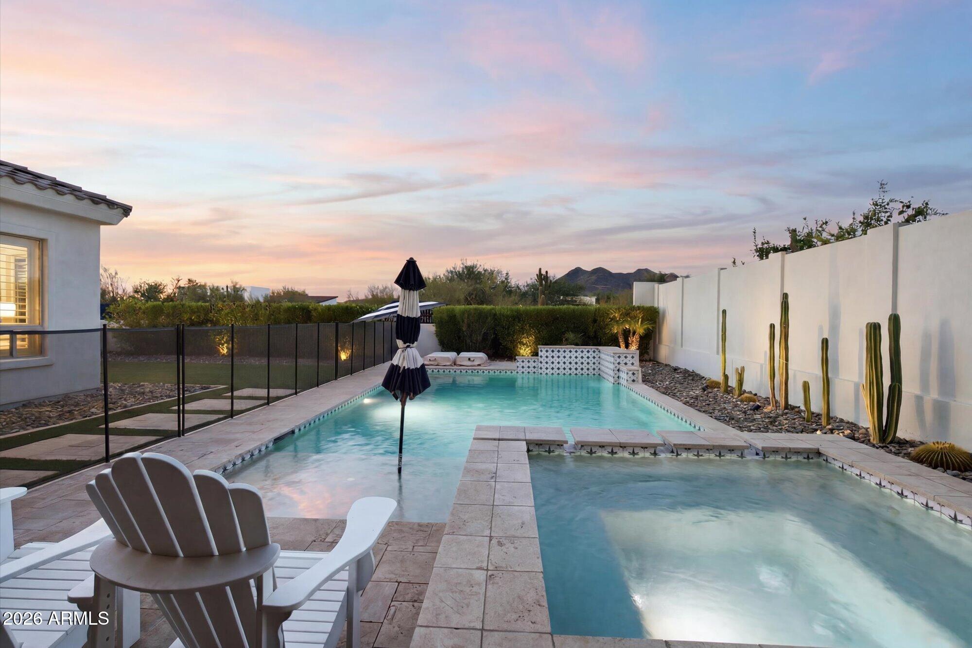 Lone Mountain - Residential
