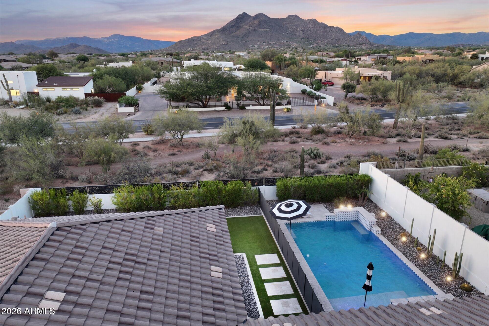 Lone Mountain - Residential