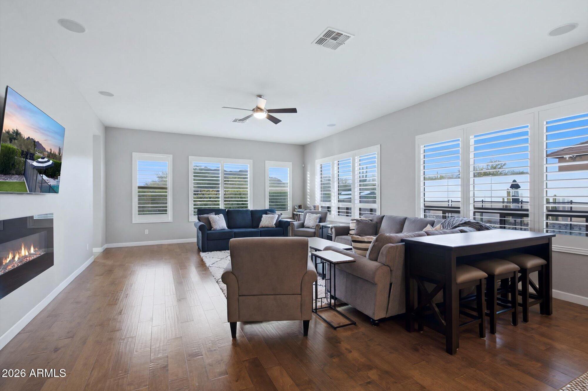 Lone Mountain - Residential