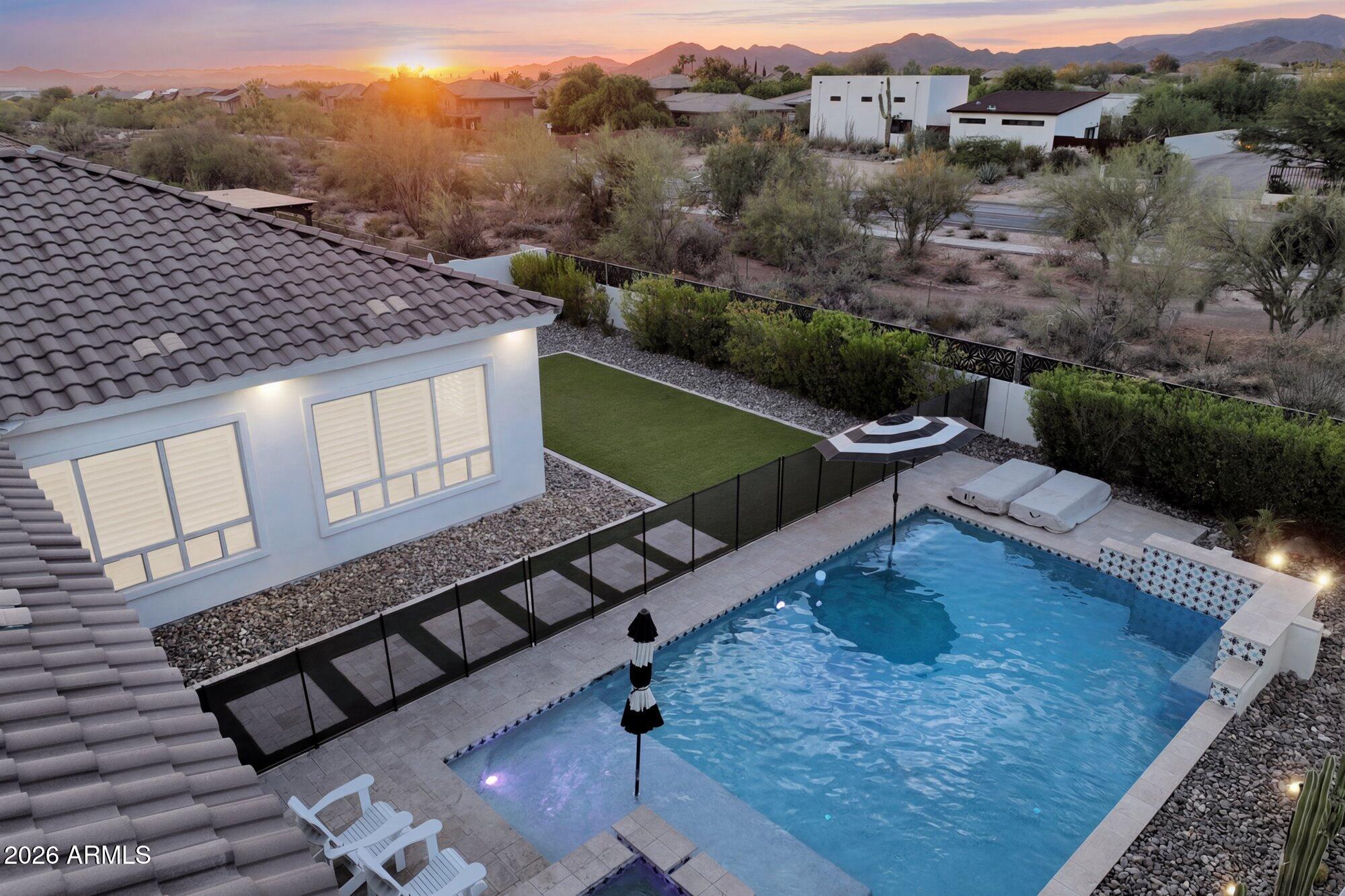 Lone Mountain - Residential