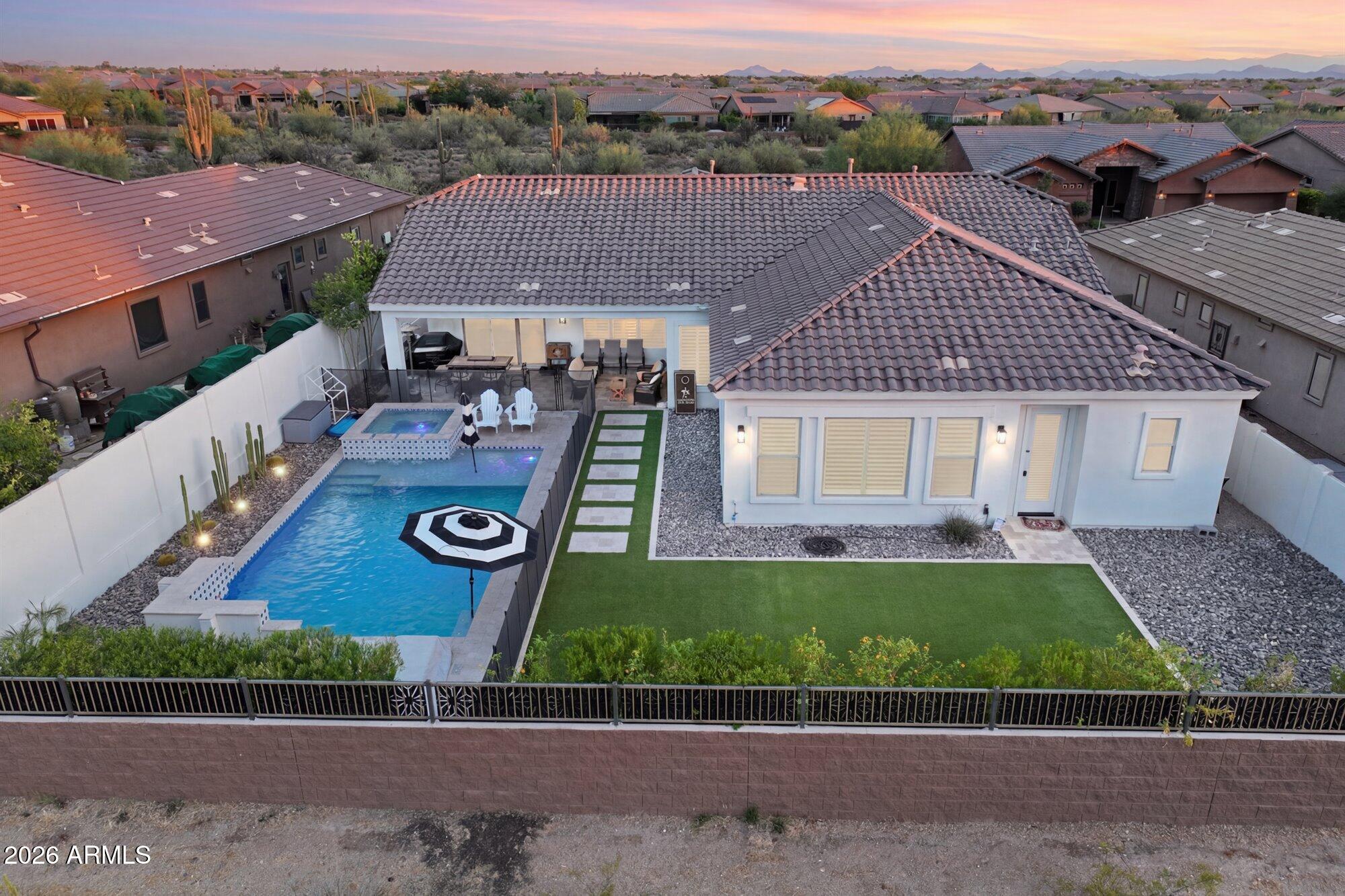 Lone Mountain - Residential