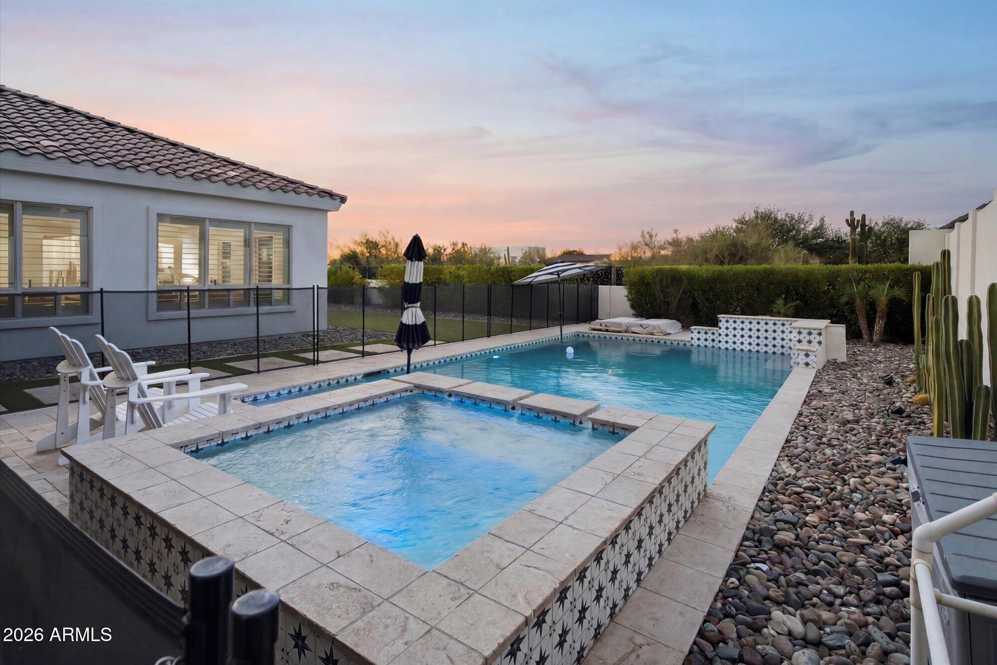 Lone Mountain - Residential