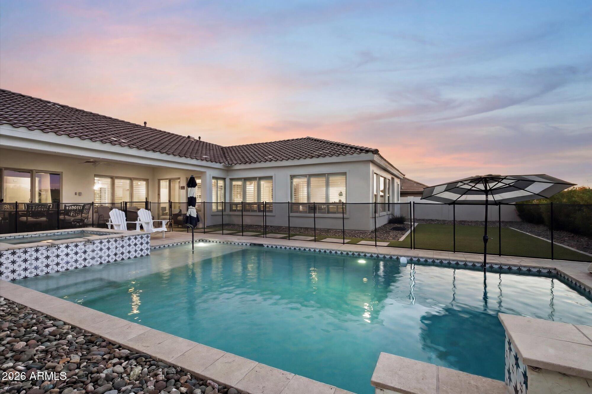 Lone Mountain - Residential