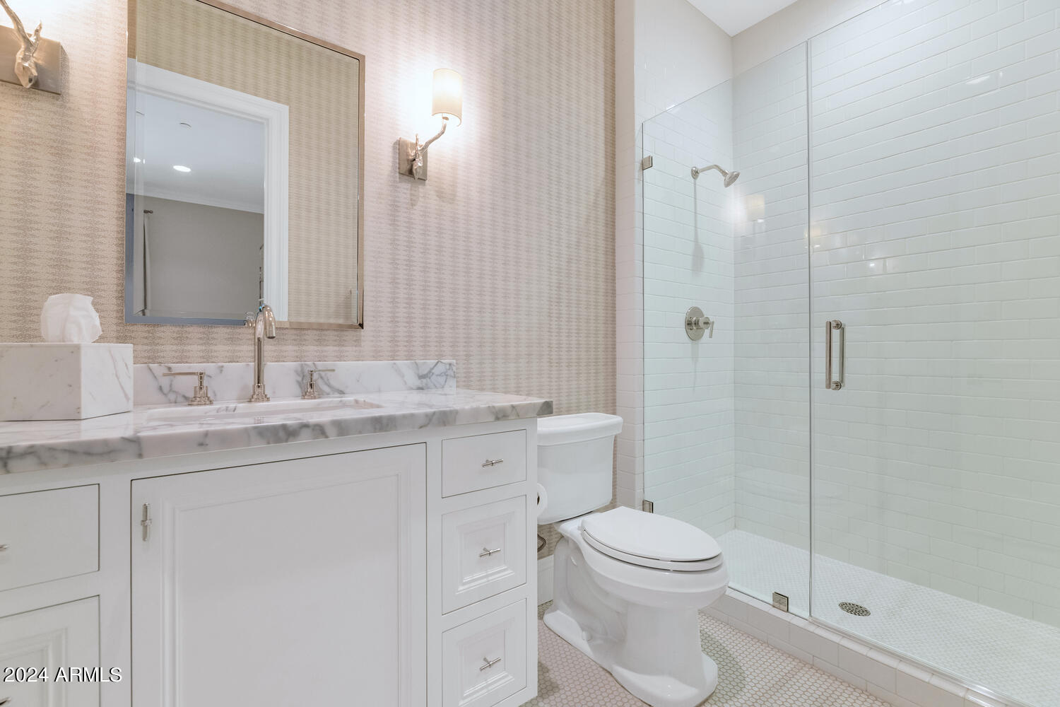 ROYAL PALM CIRCLE - Residential
