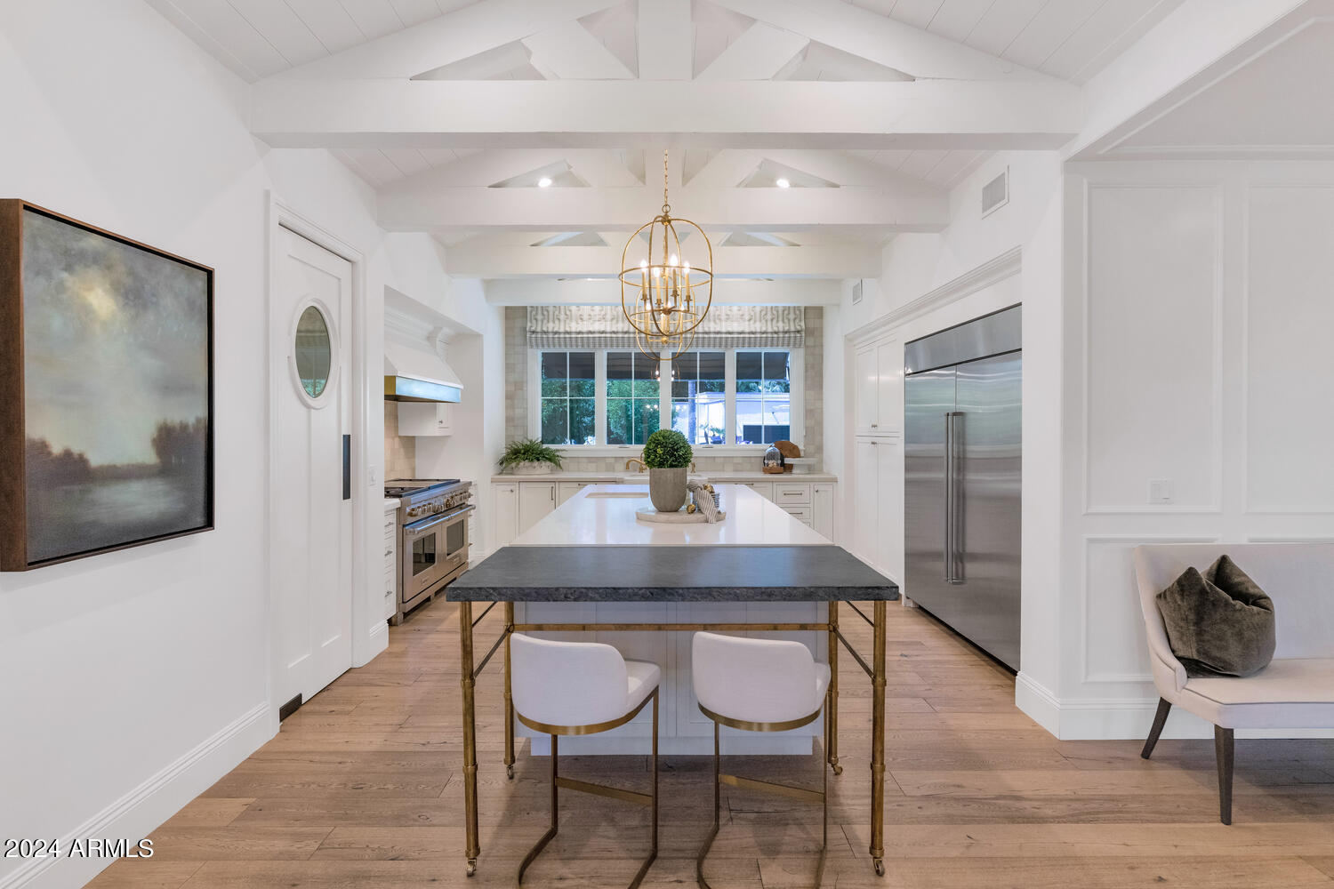 ROYAL PALM CIRCLE - Residential