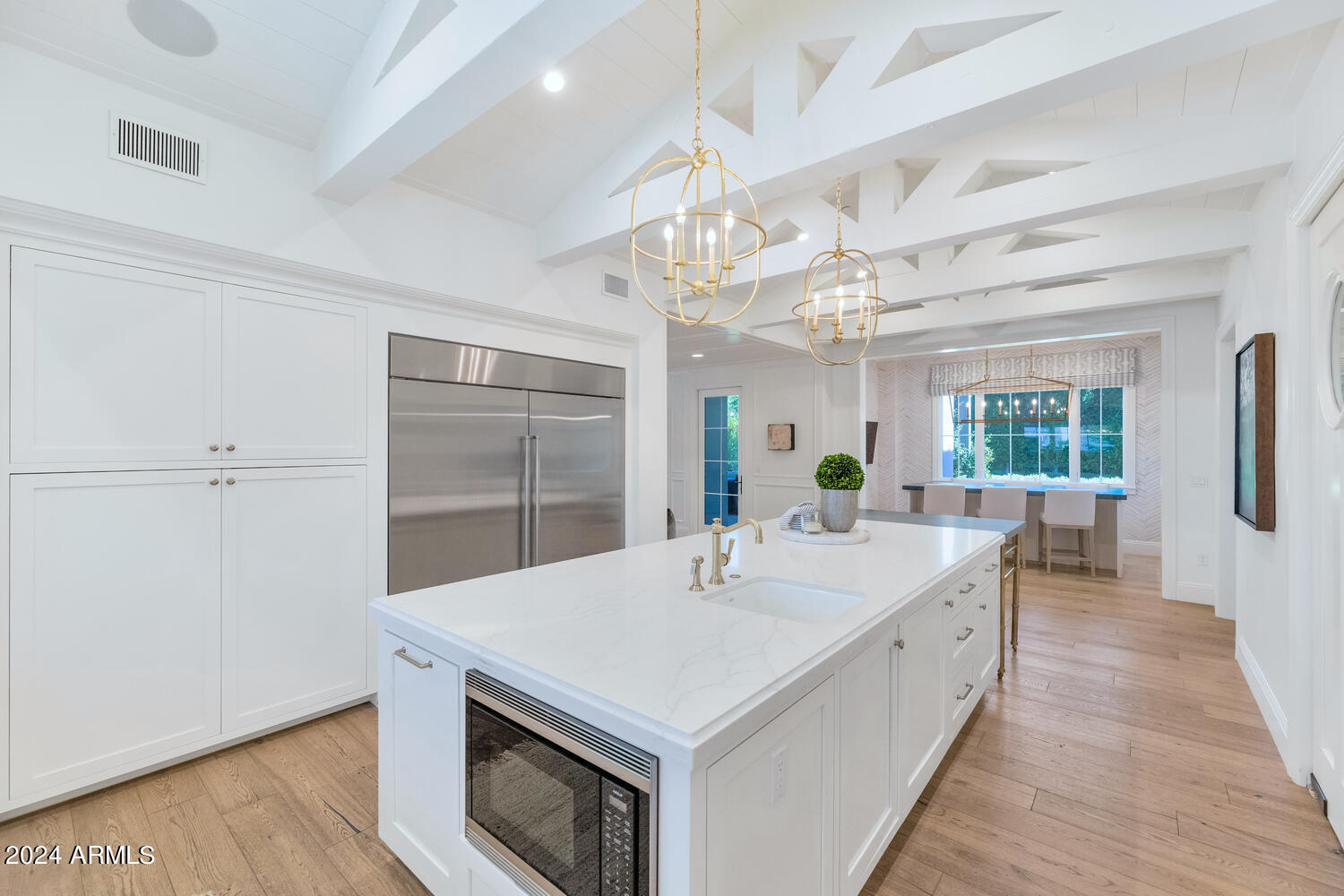 ROYAL PALM CIRCLE - Residential