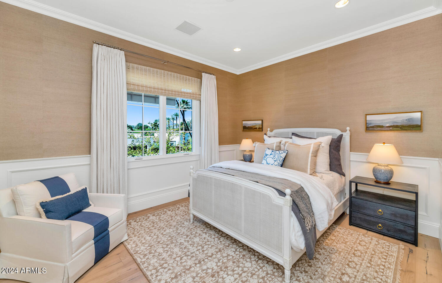 ROYAL PALM CIRCLE - Residential